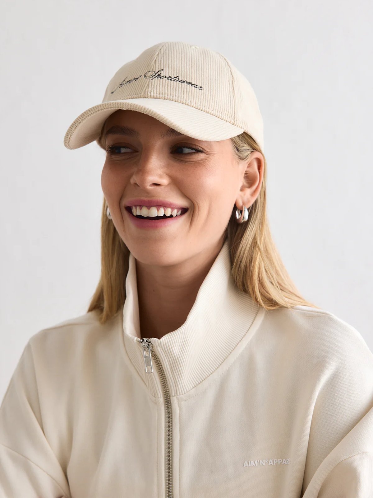 Aim'n Script Corduroy Cap Café Au Lait / Shadow Grey