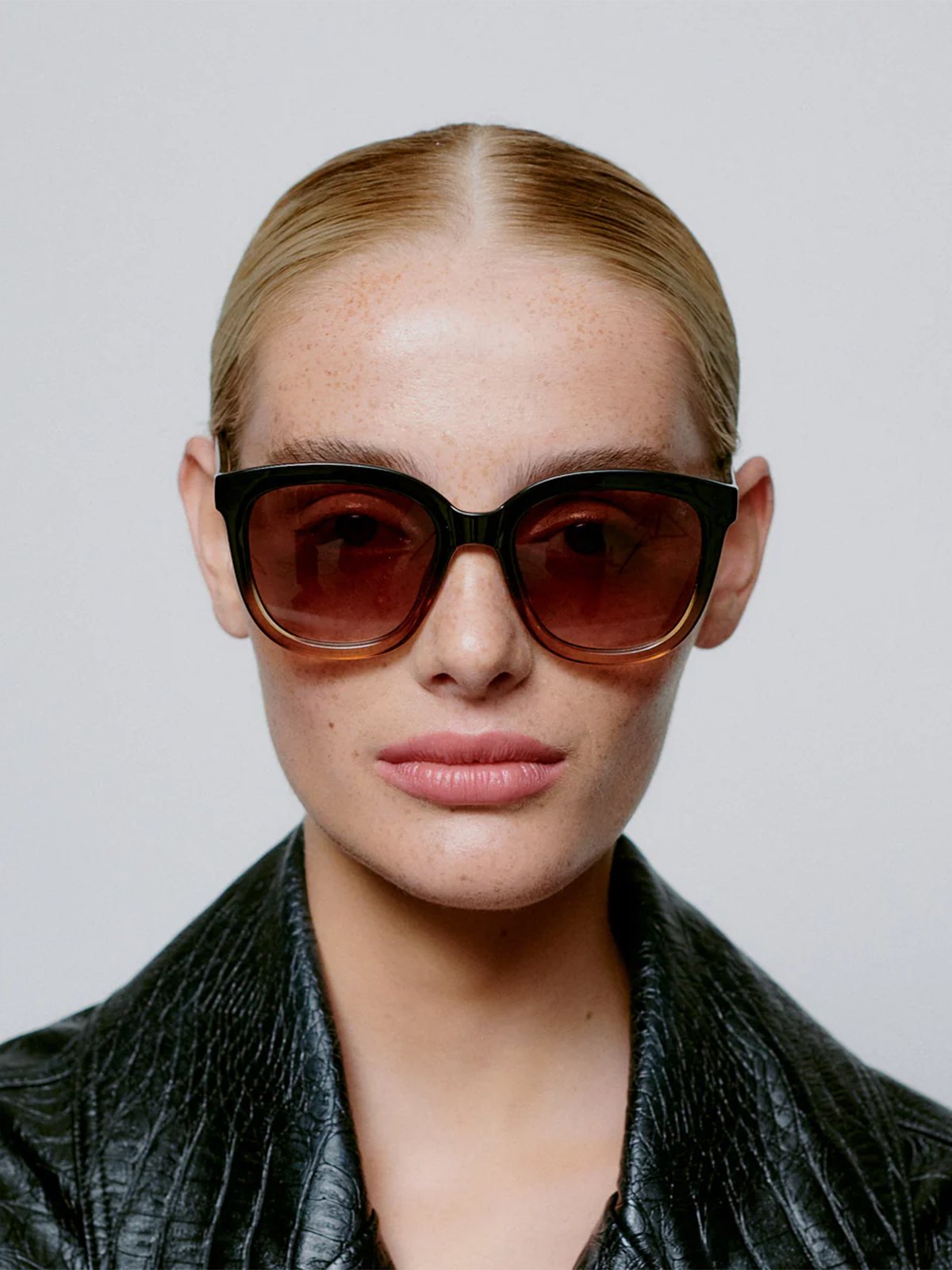 A. KJÆRBEDE Billy Black/Brown Transparent