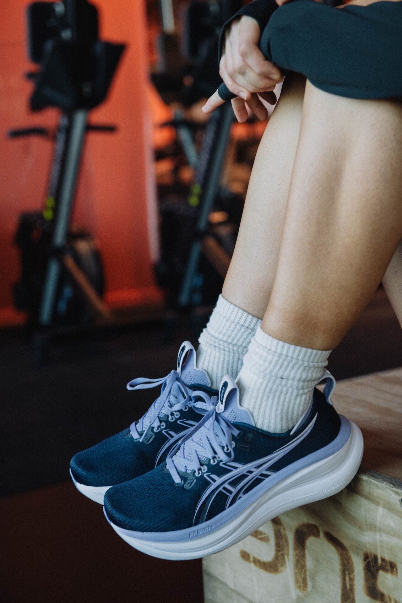 ASICS Gel-Nimbus 28 Midnight / Bluebell