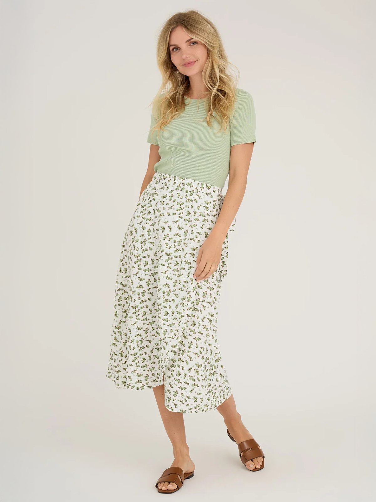 A-View Peony Wrap Skirt White/Green