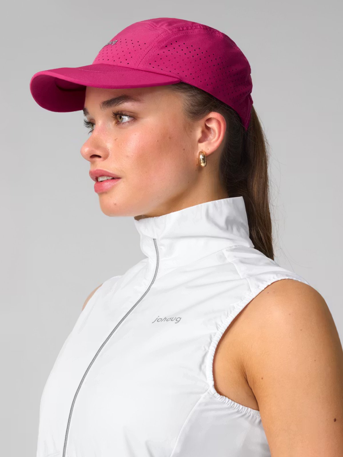 Johaug Discipline Caps Berry