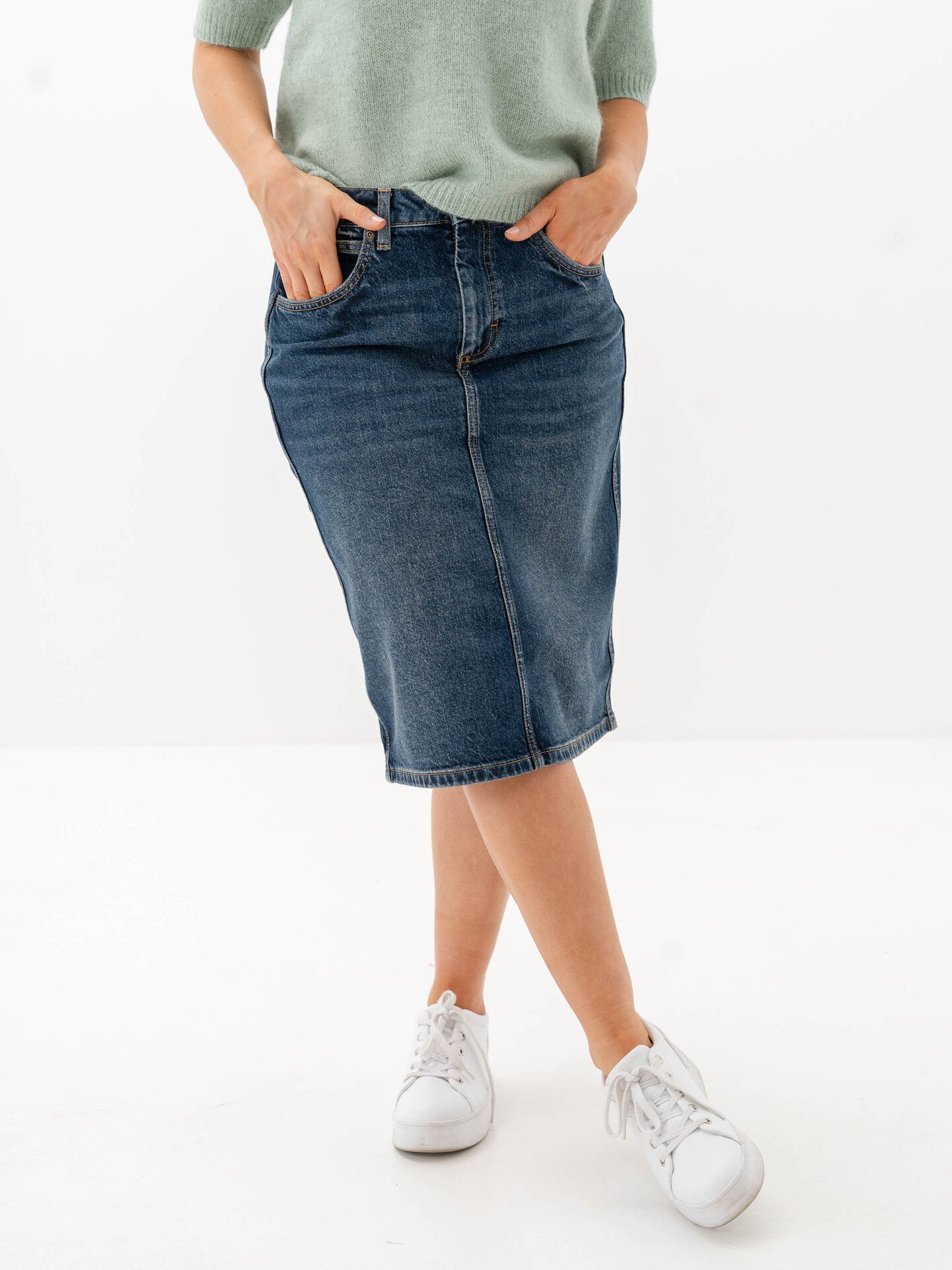 Lee Midi Skirt Dark Glamour