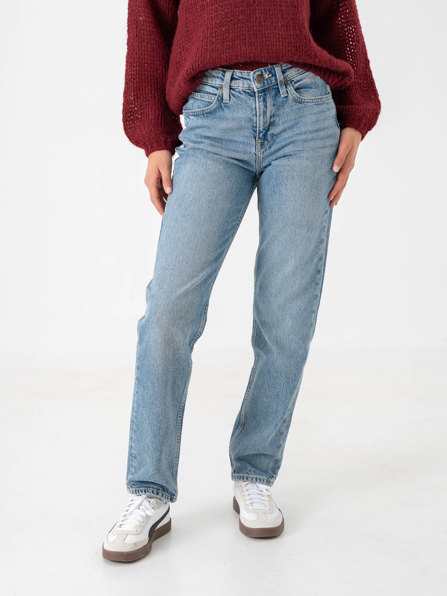 Lee Carol Straight Laundry line