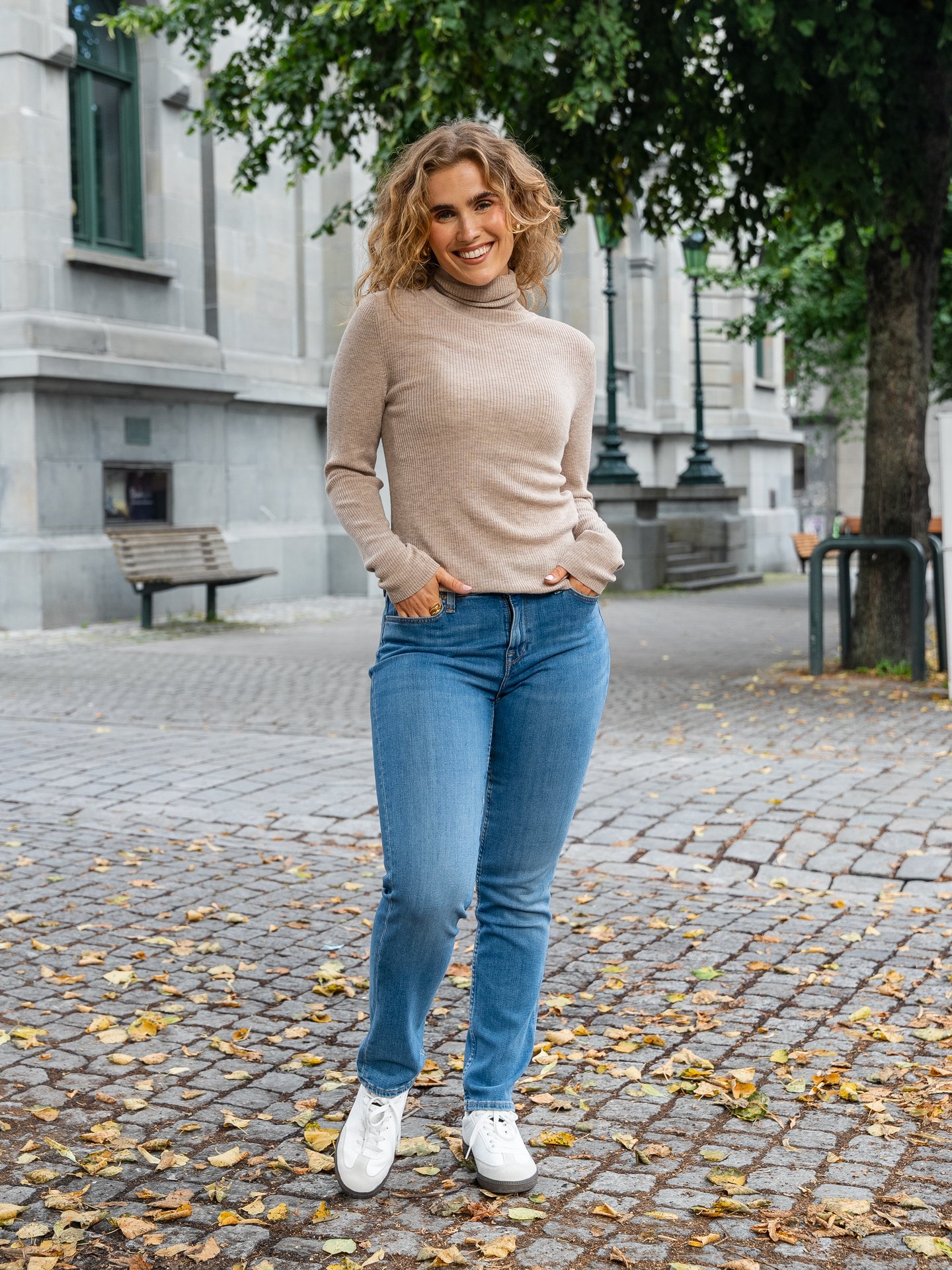 Lee Marion Straight Cyber Blue