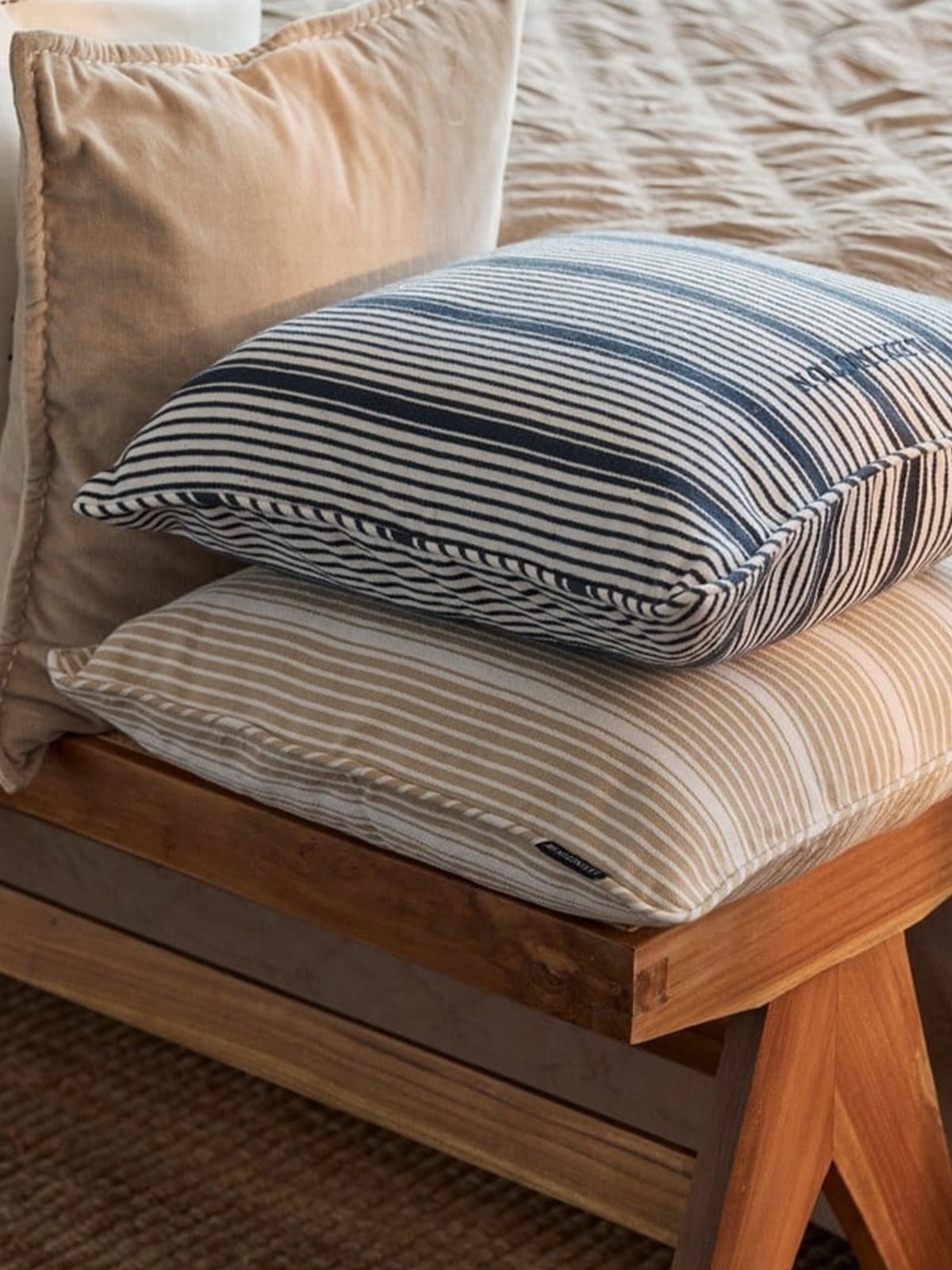 Lexington Classic Striped Organic Cotton Twill Pillow Cover 50x50 Marineblå / Hvit