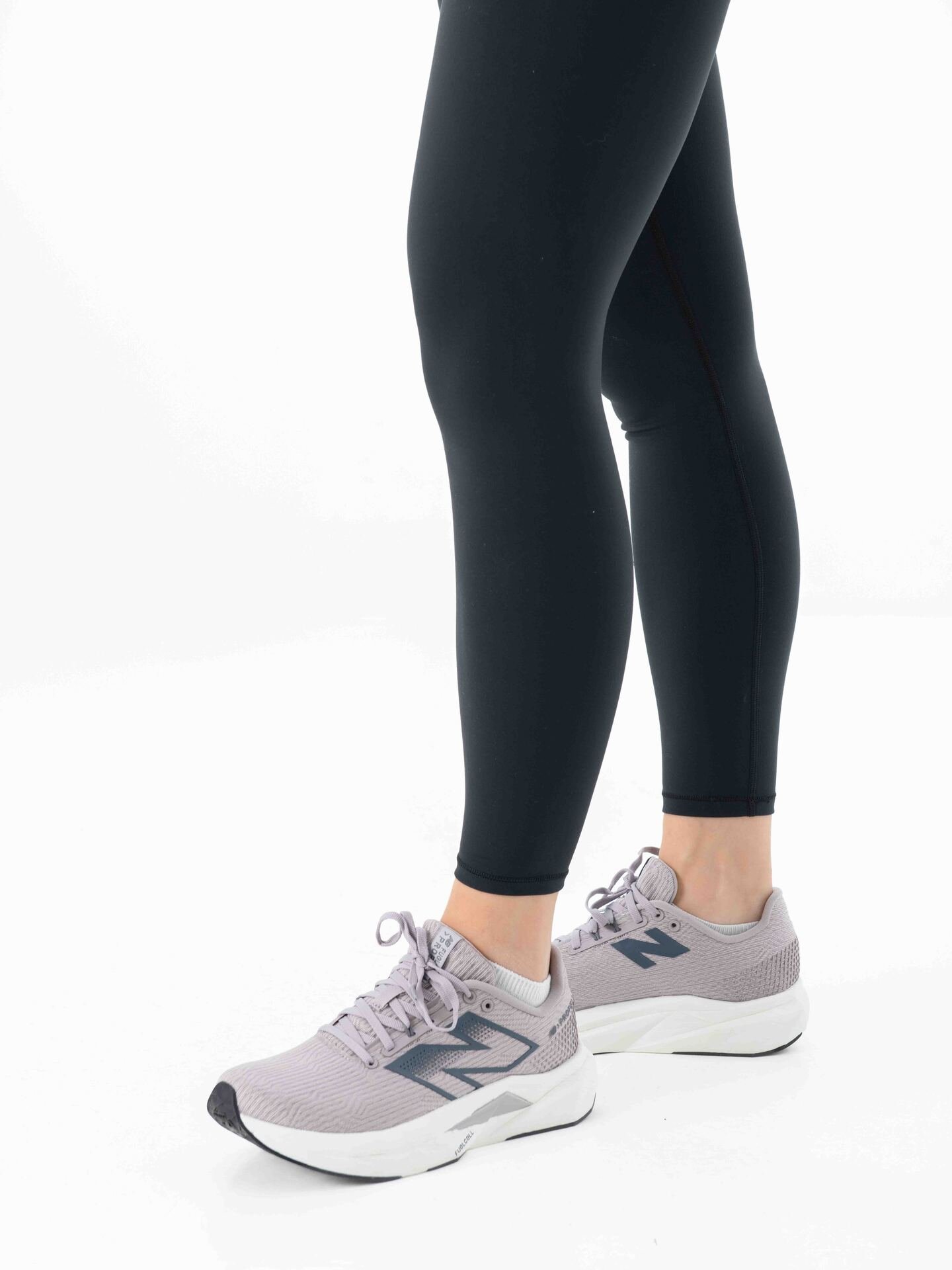 New Balance FuelCell Propel v5 Candied Violet