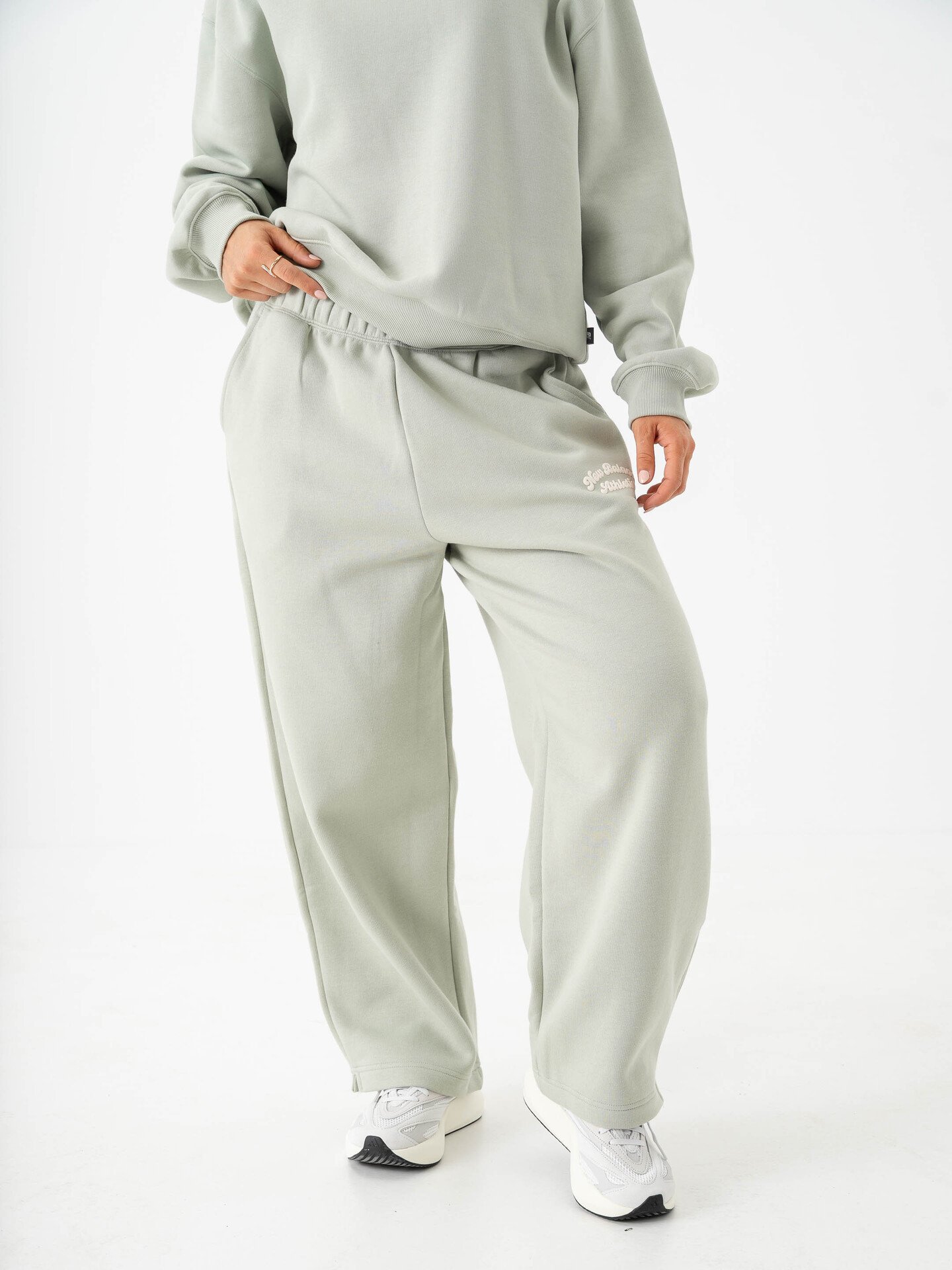 New Balance Linear Heritage Fleece Barrel Leg Pant Grønn
