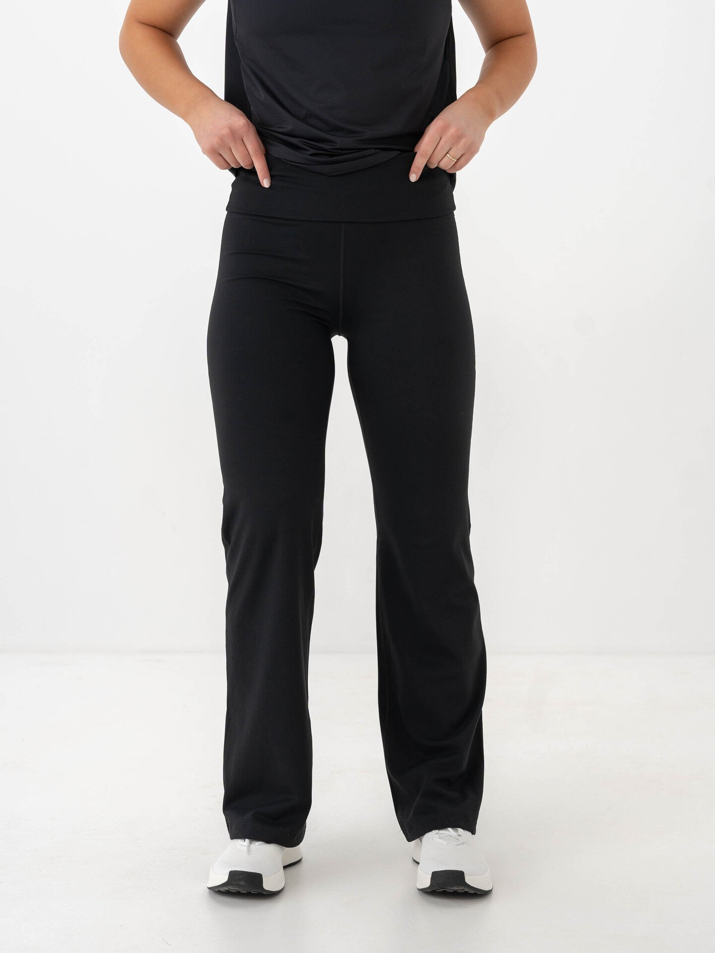 Nike One Dri-Fit High-Waisted Fold-Over Pant Black