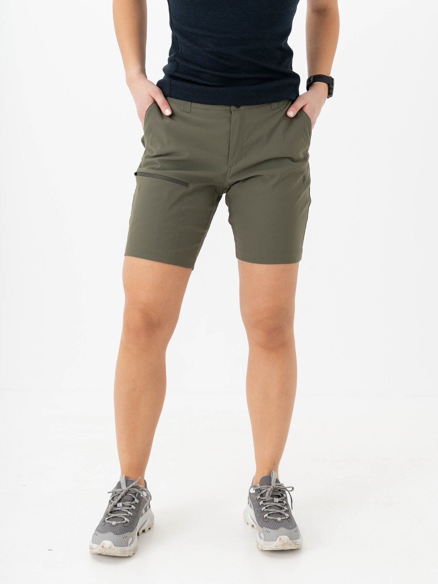 Peak Performance Iconiq Shorts Pine Needle