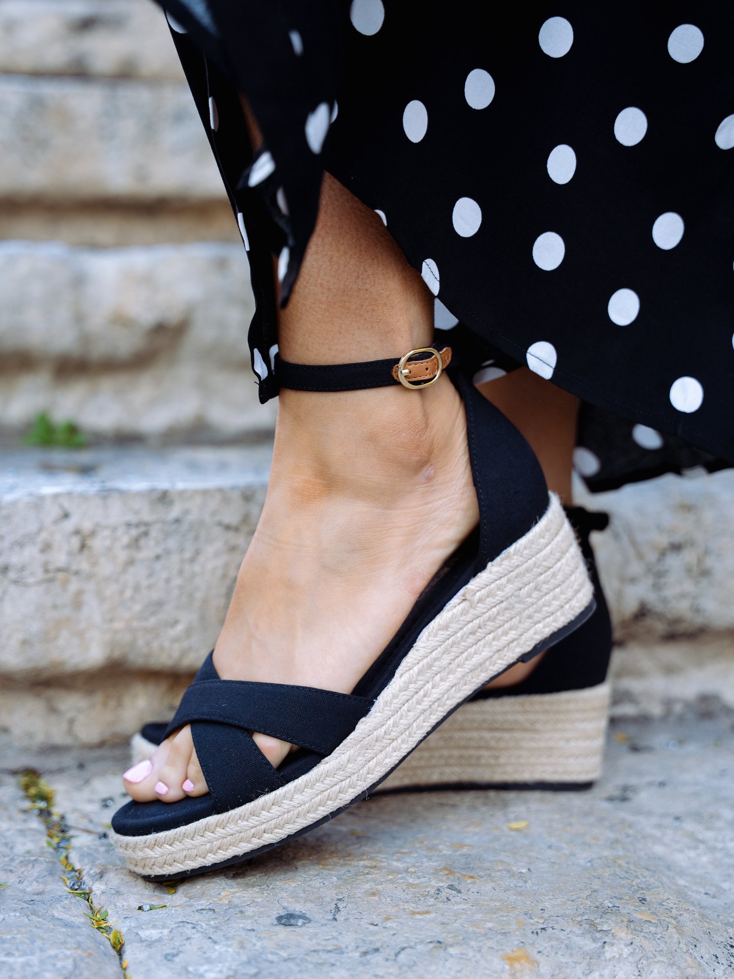 Roberto Rosso Azra Espadrille Wedge Black