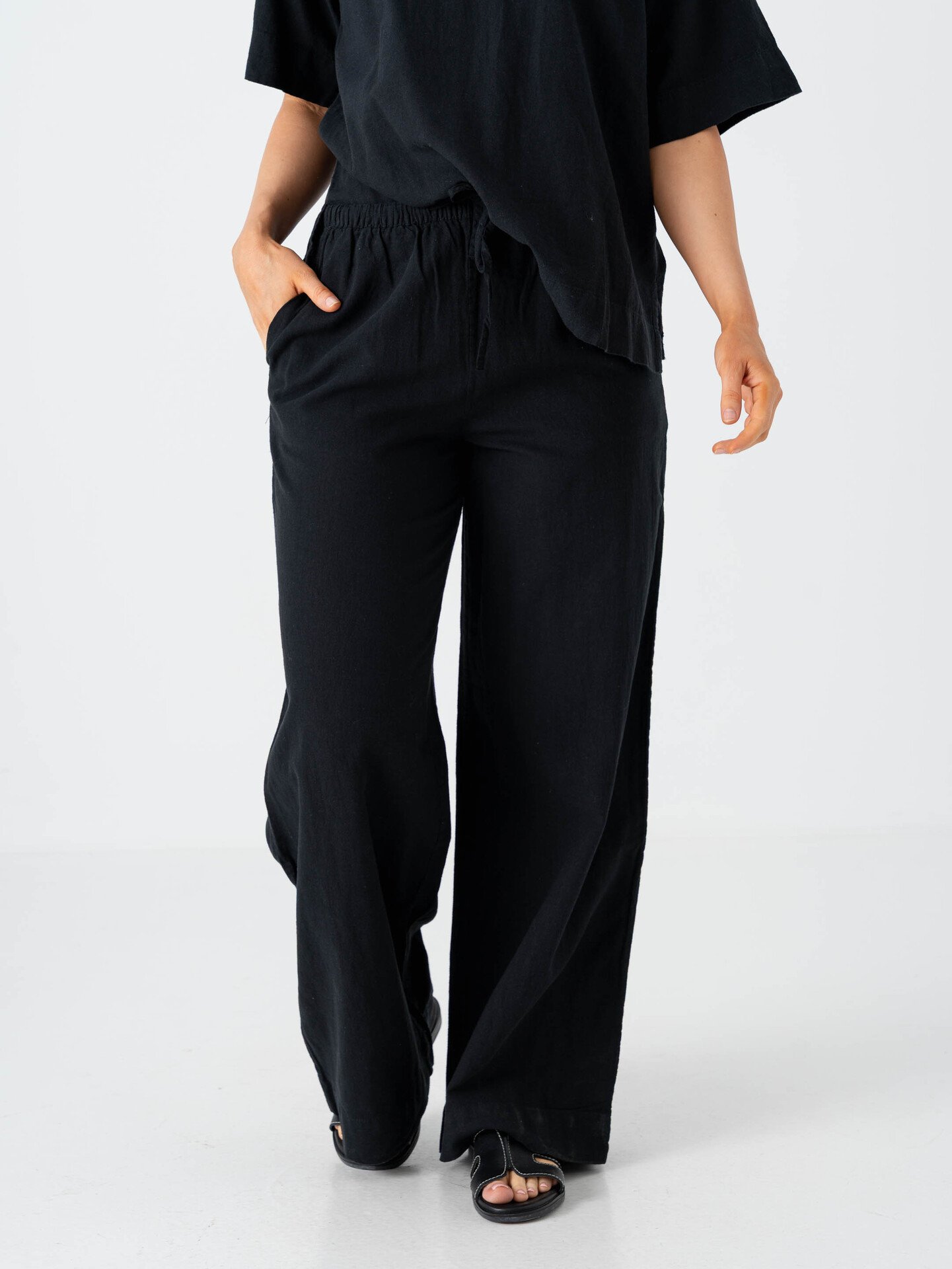 Selected Femme Luisa Mid Waist Wide Linen Blend Pant Black