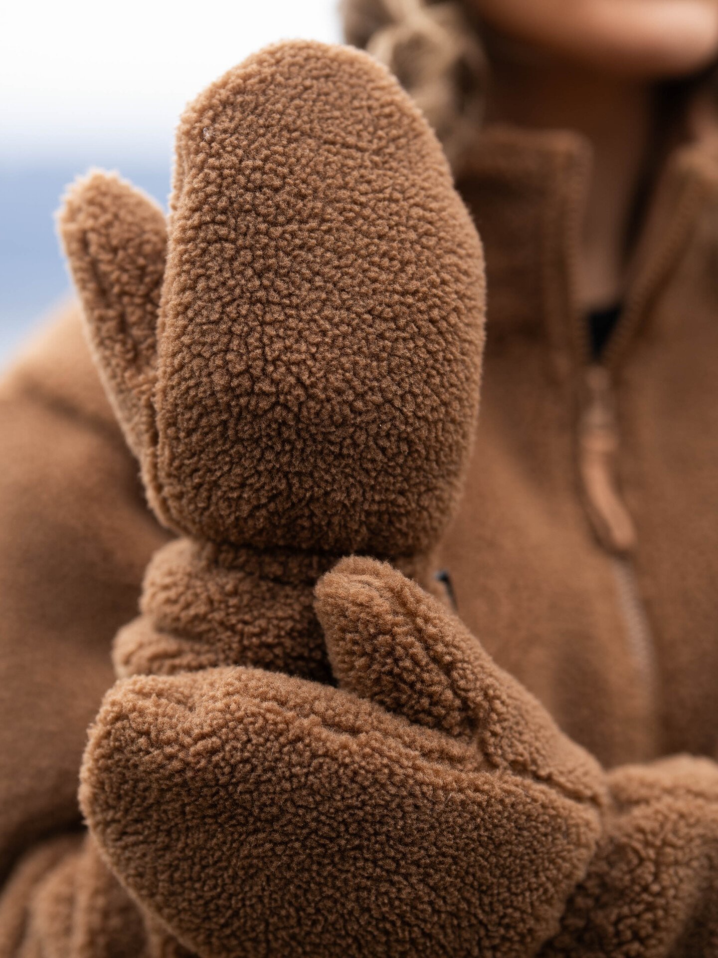 Twentyfour Mode Pile Vott Karamell