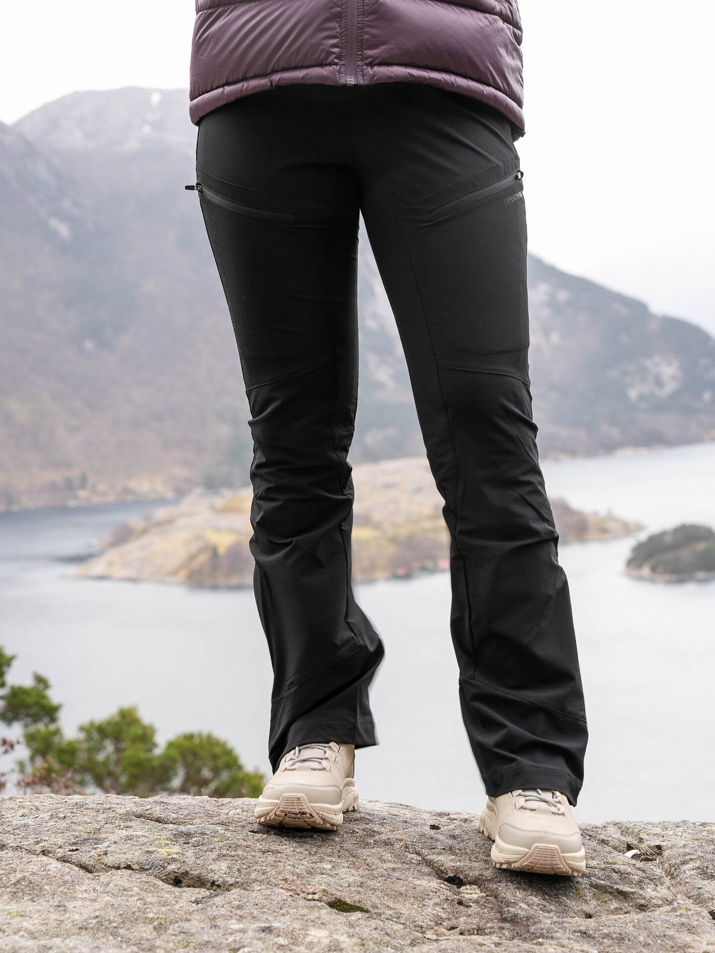 Twentyfour Isbre Shape Tour Bukse Sort