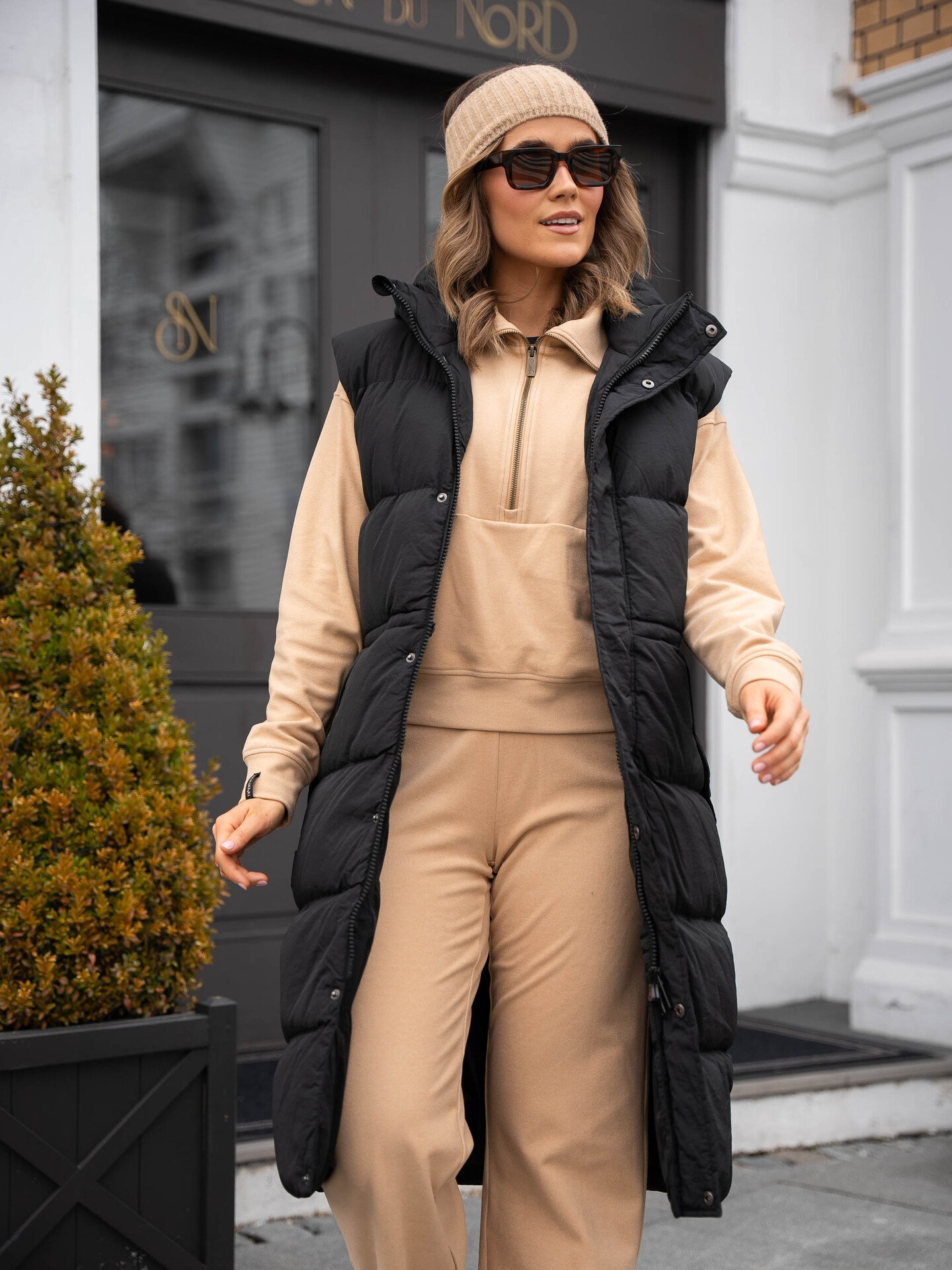 Twentyfour Mode Eva Puffy Vest Sort