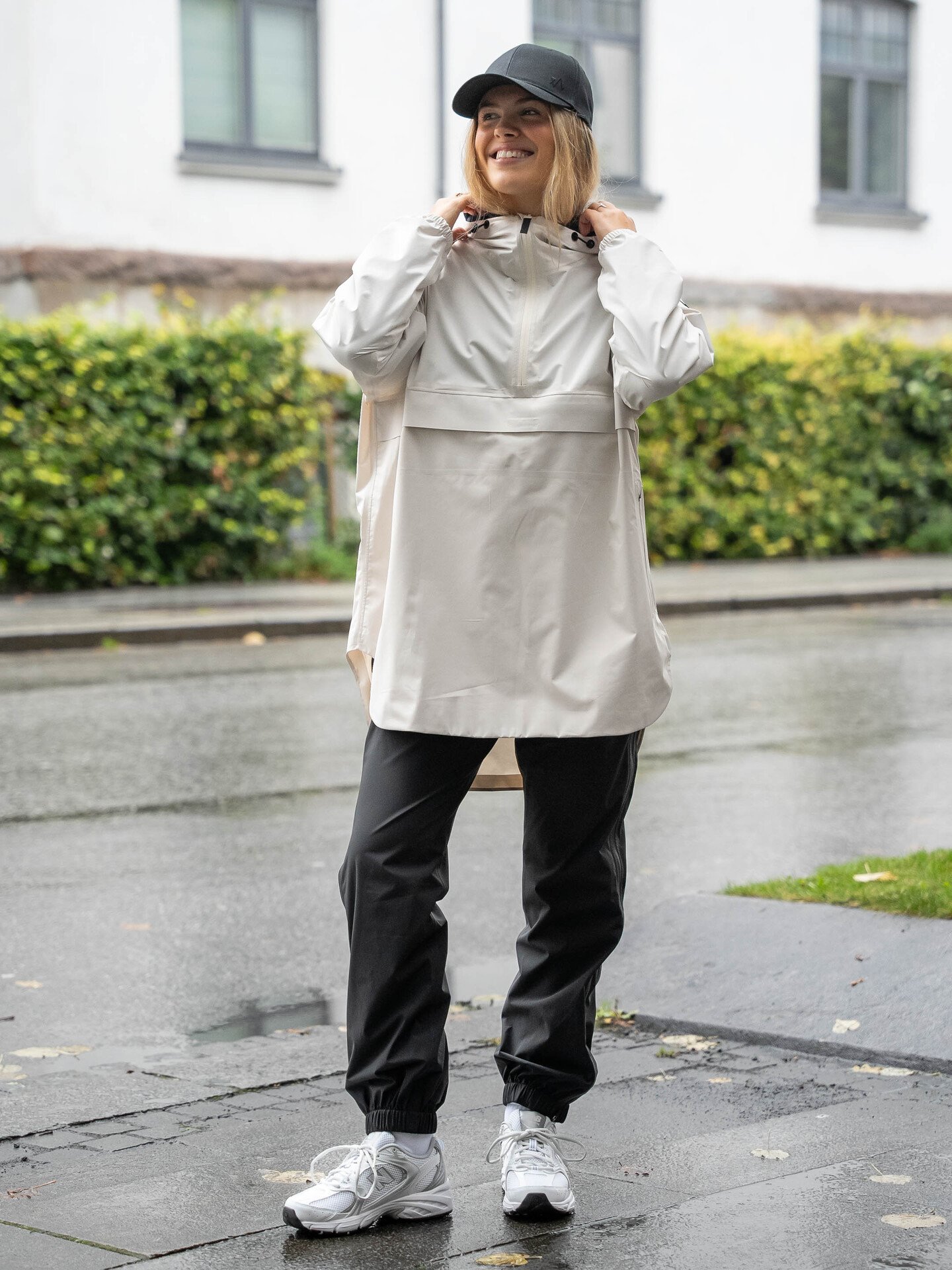 Twentyfour Mode Packable Anorak Gråhvit