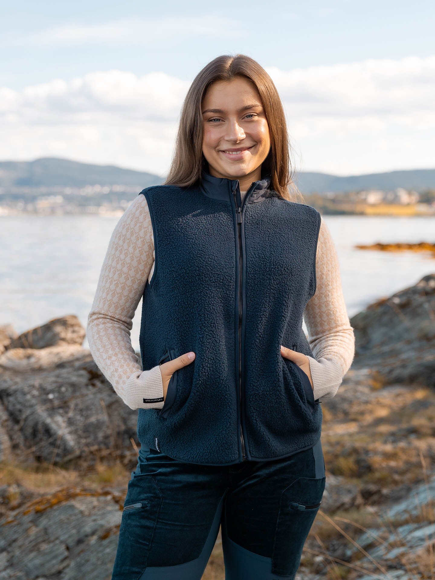 Twentyfour Aurora Pile Vest Marine