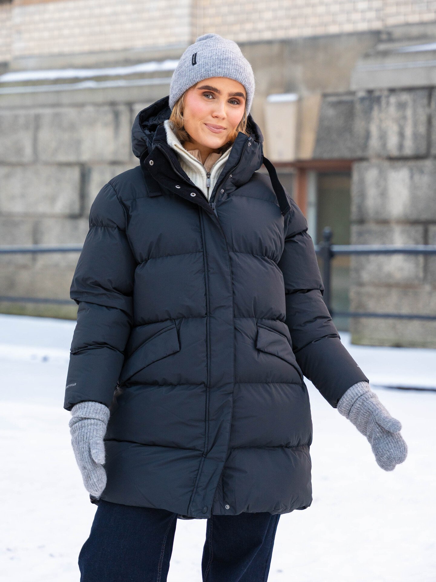 Twentyfour Aurora Expedition Parka Sort