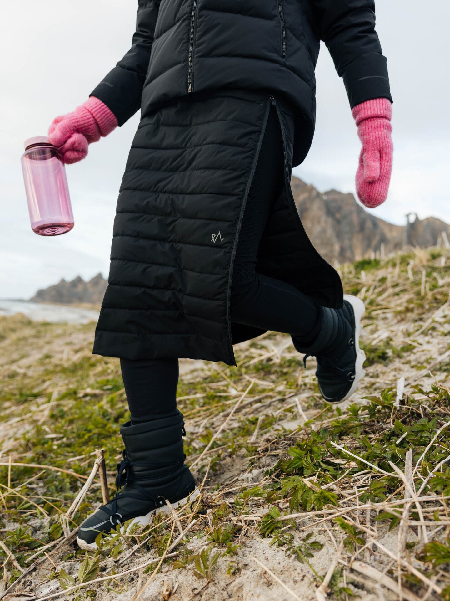 Twentyfour Aurora Thermal Skjørt Sort