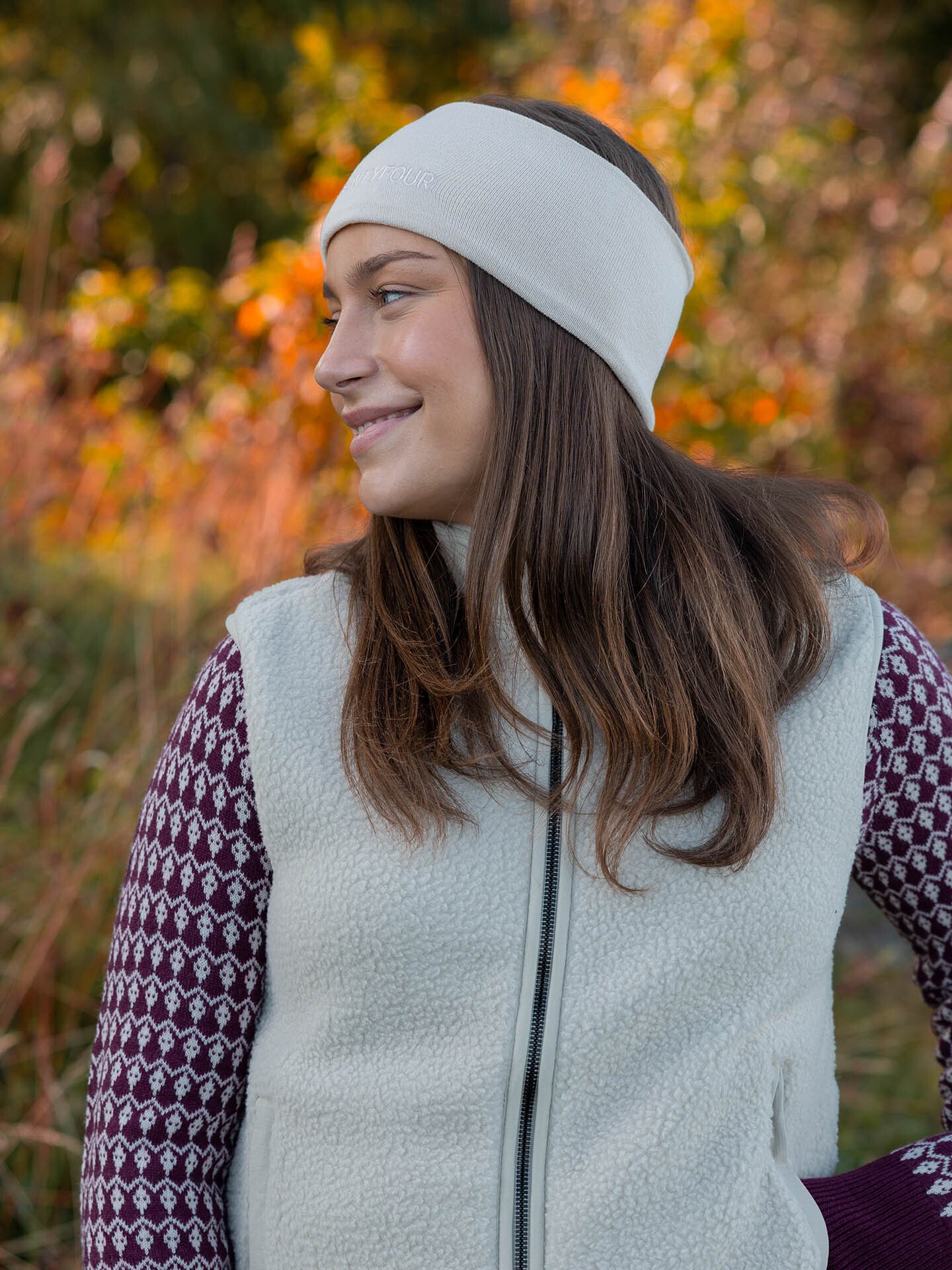 Twentyfour Aurora Basic Pannebånd Gråhvit