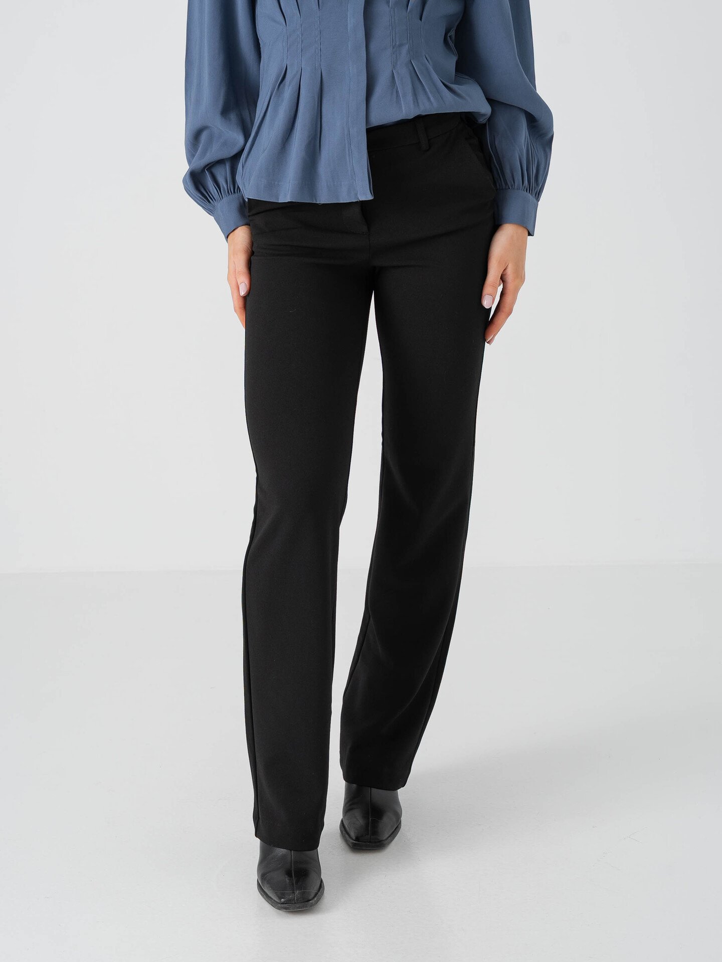 Vero Moda Zamira Mid Waist Straight Pant Black