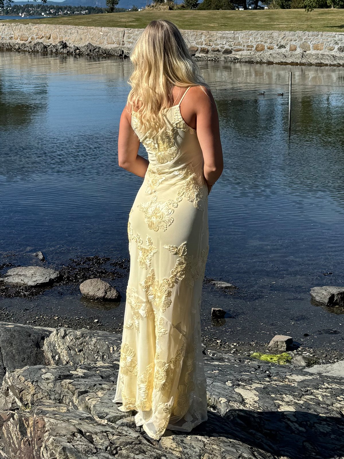 Vero Moda Quinn Short Sleeve Maxi Dress Mellow Yellow