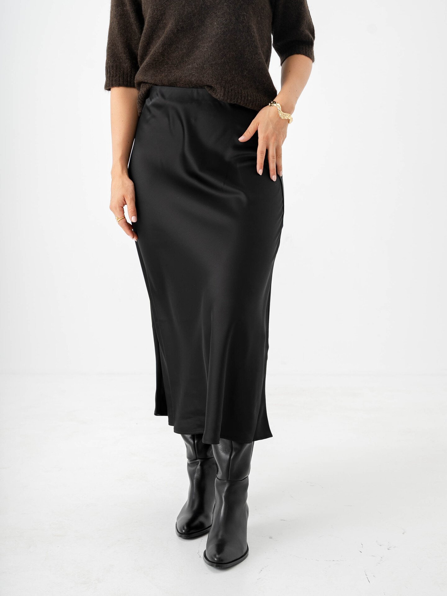 Y.A.S Pella High Waist Midi Skirt Black