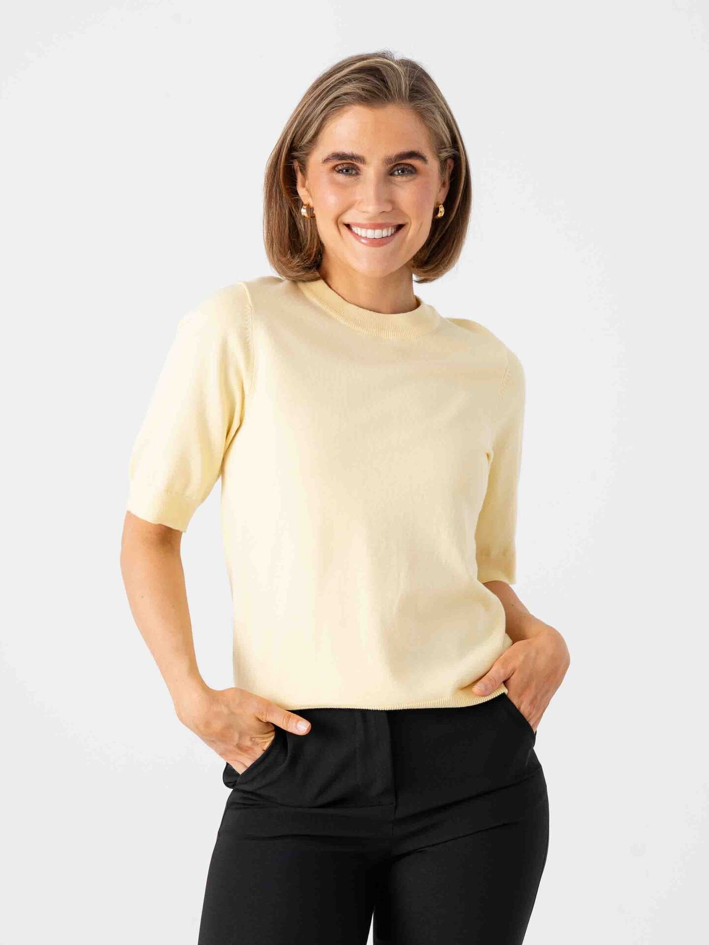 Y.A.S Lena Short Sleeve Knit Pullover Anise Flower