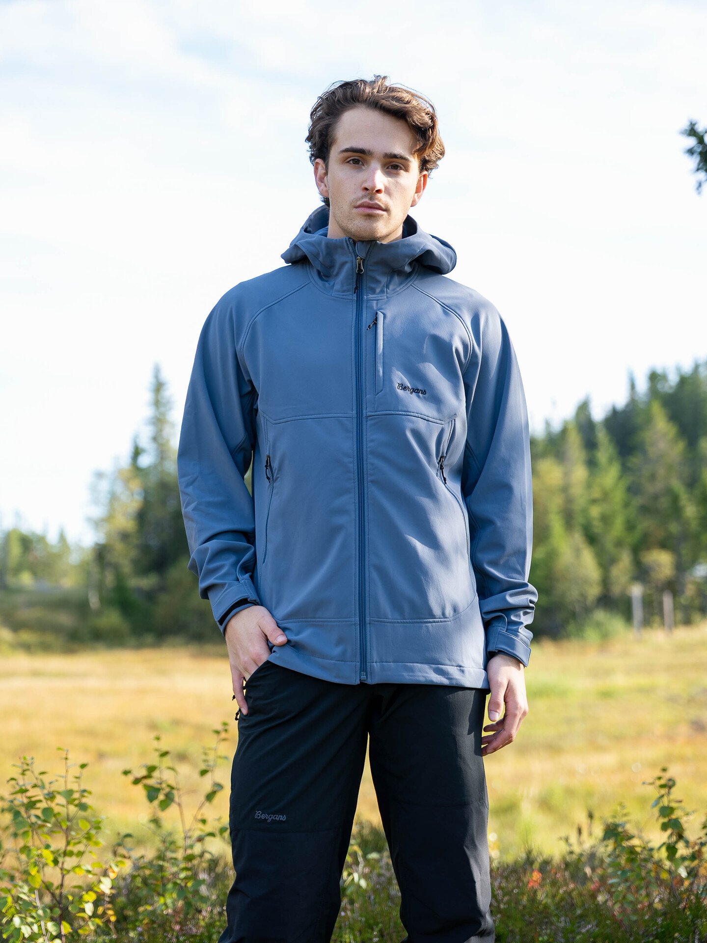 Bergans Vaagaa Softshell Jacket Hood Men Granite Blue