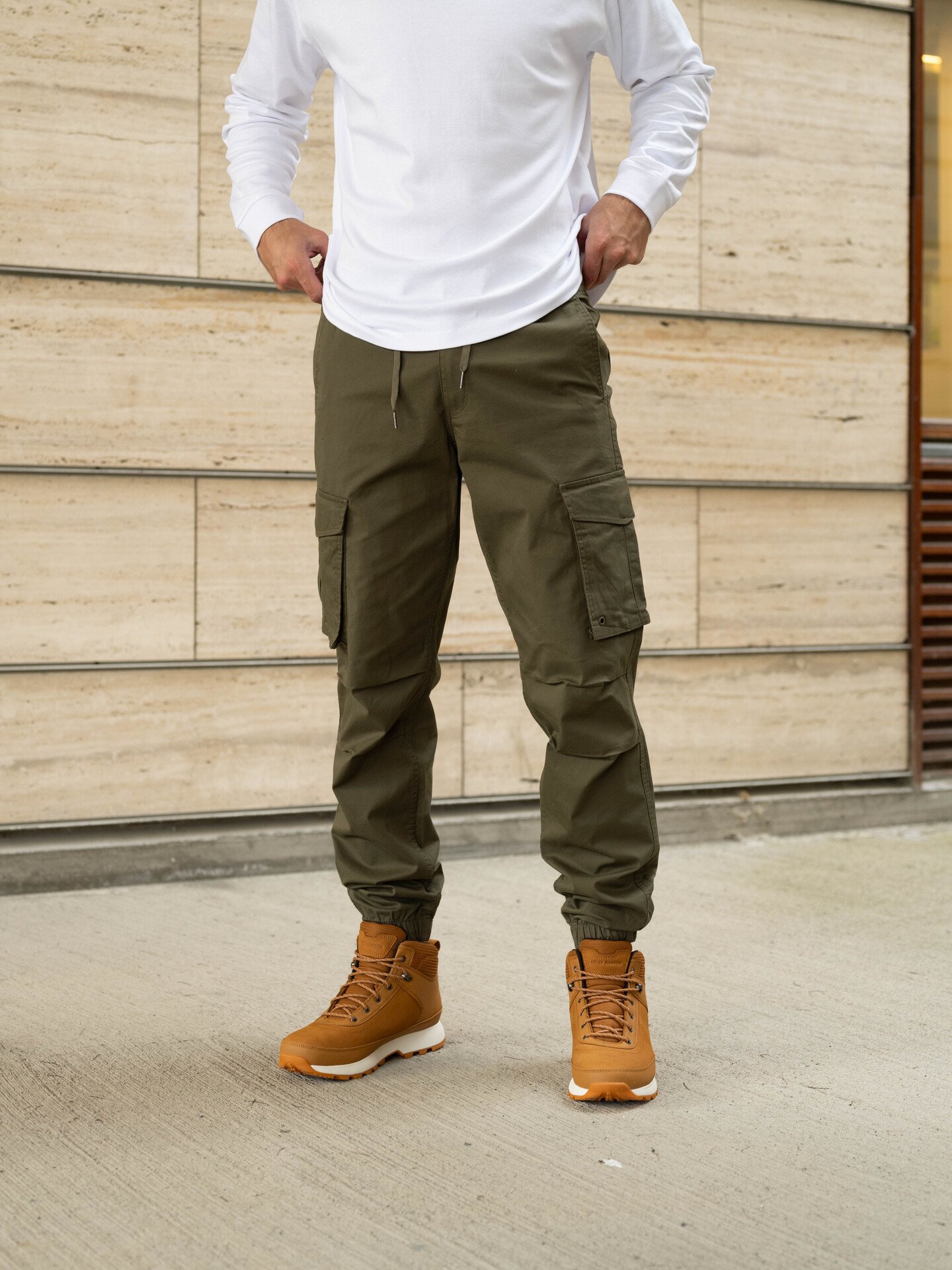 Jack and Jones Kane Noah Cuffed Cargo Olive Night