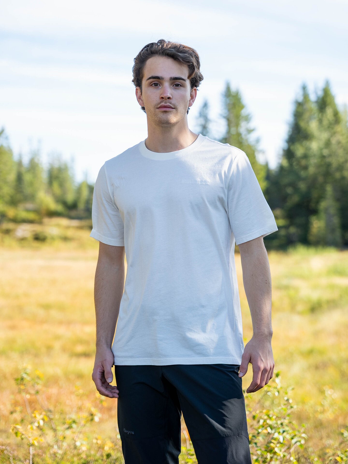 Peak Performance M Original Small Logo Tee OFFWHITE