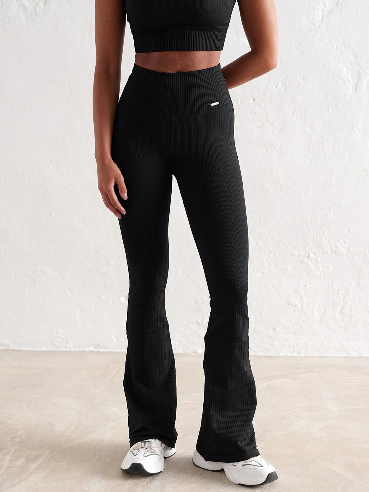 Aim'n Ribbed Seamless Flare Petite Tights Black