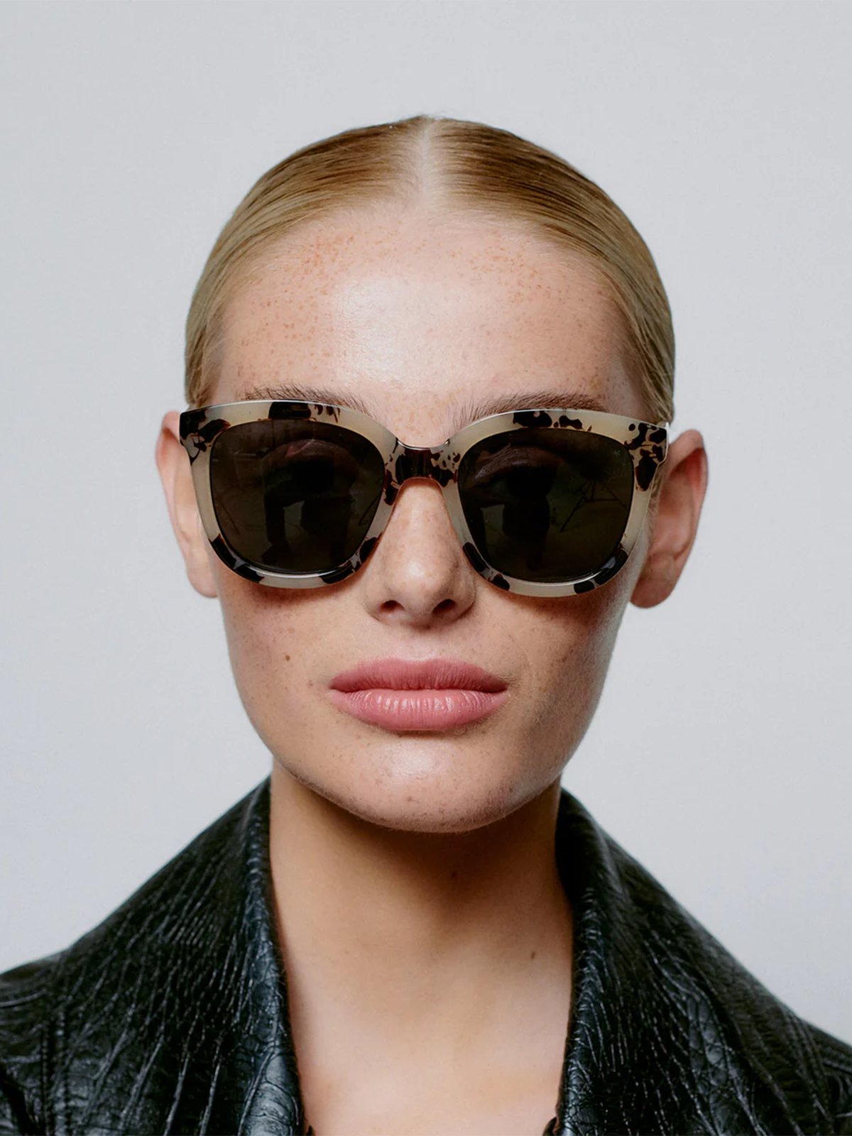 A. KJÆRBEDE Billy Hornet