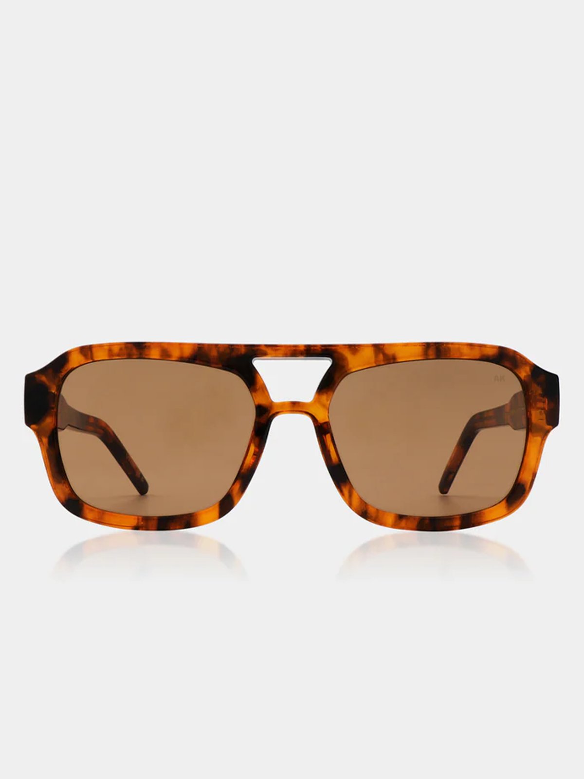 A. KJÆRBEDE Kaya Havana