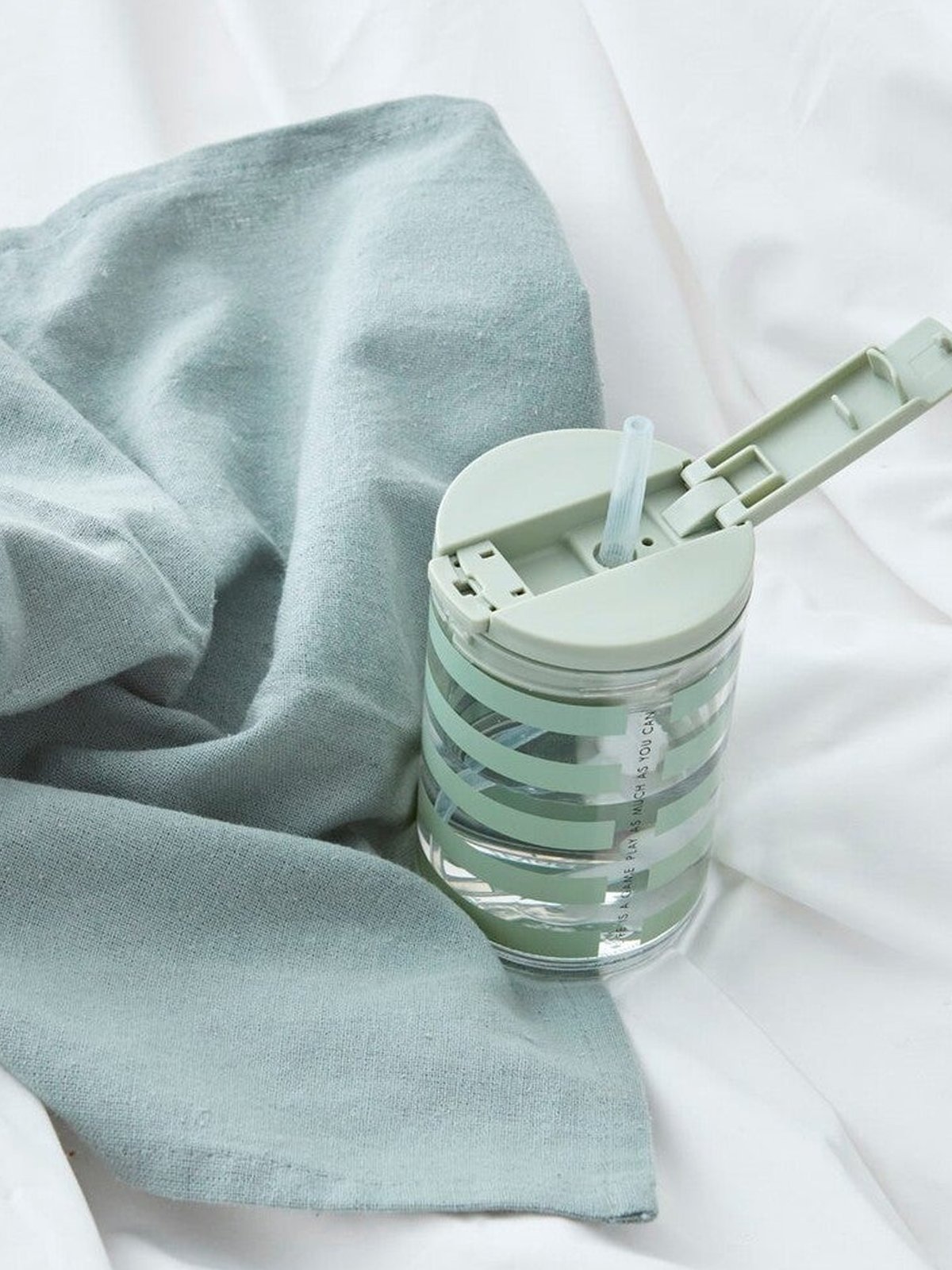 Design Letters Kids travel cup 330ml Green