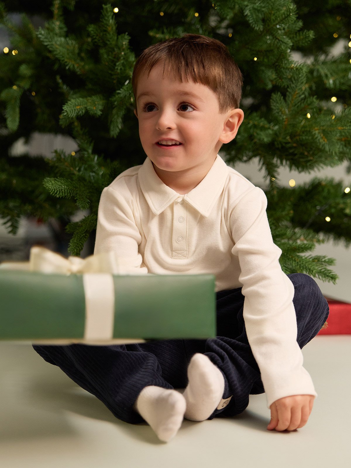 Gullkorn Sebastian Genser Varm Hvit