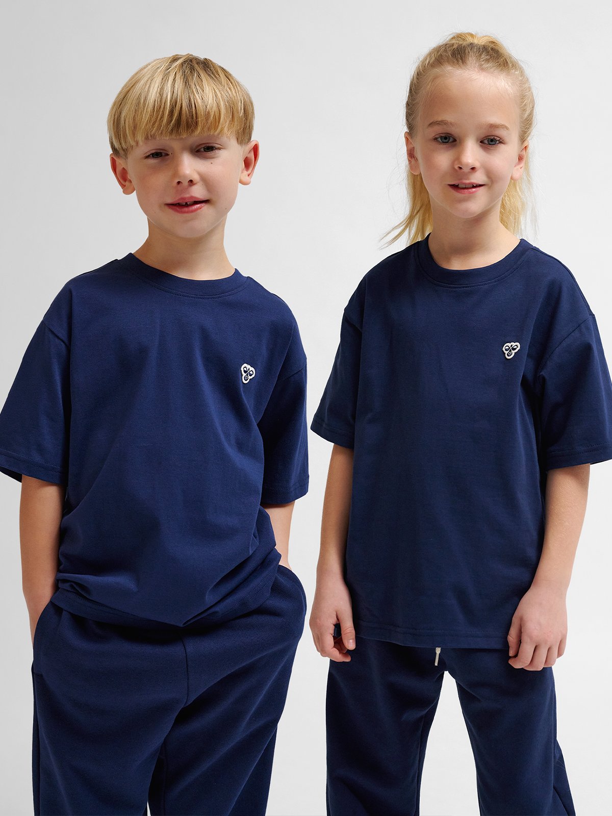 Hummel Junior loose t-shirt bee Dress Blues