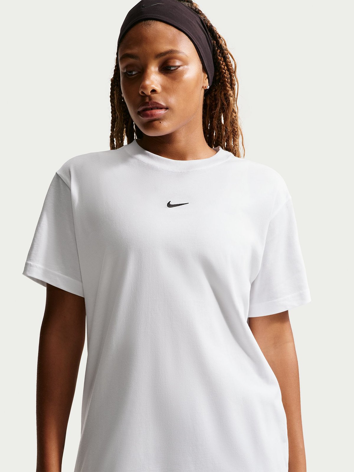Nike Sportswear Classic Short Sleeve Tee Hvit