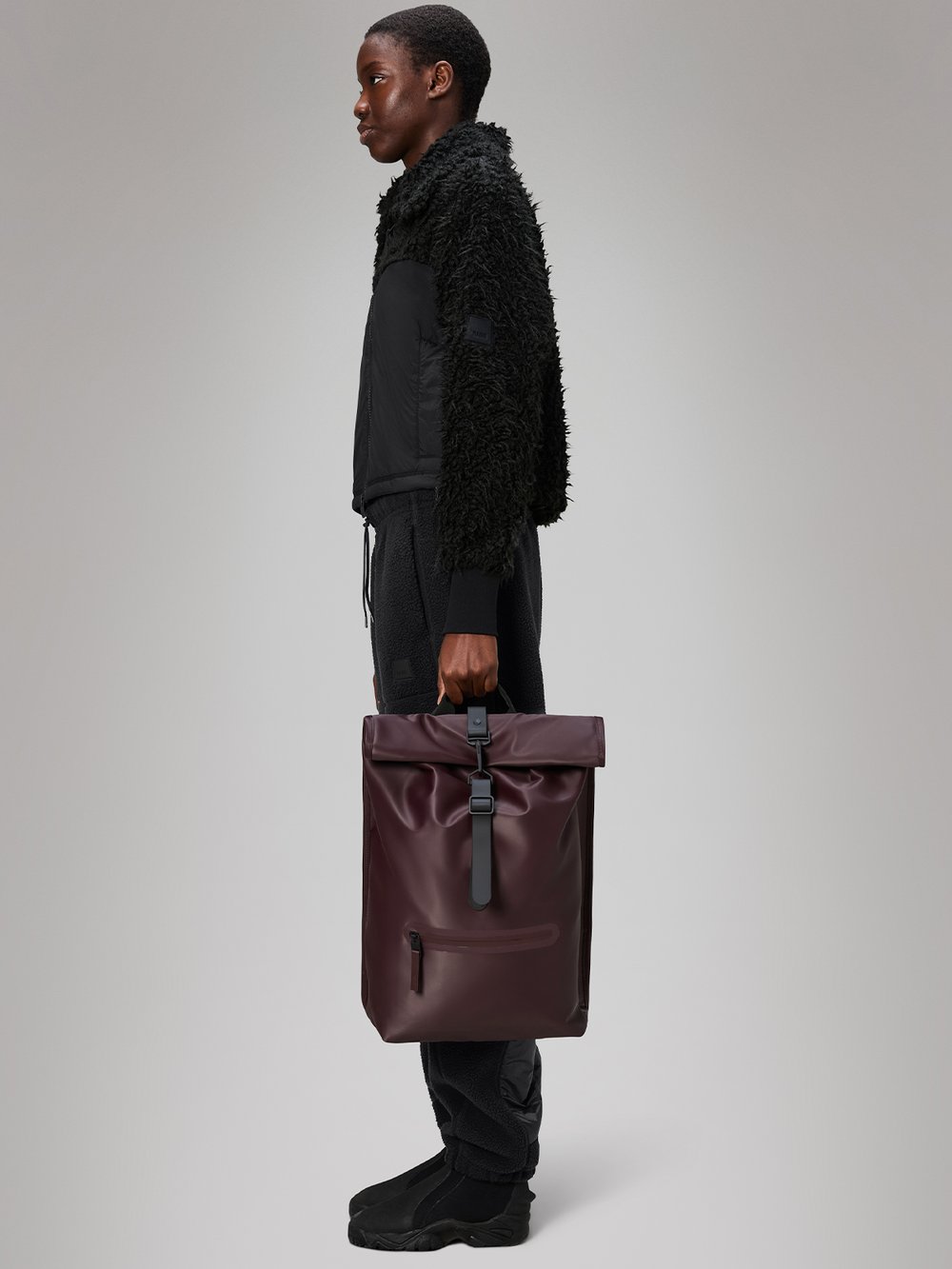 Rains Rolltop Rucksack - Lilla | Getinspired.no