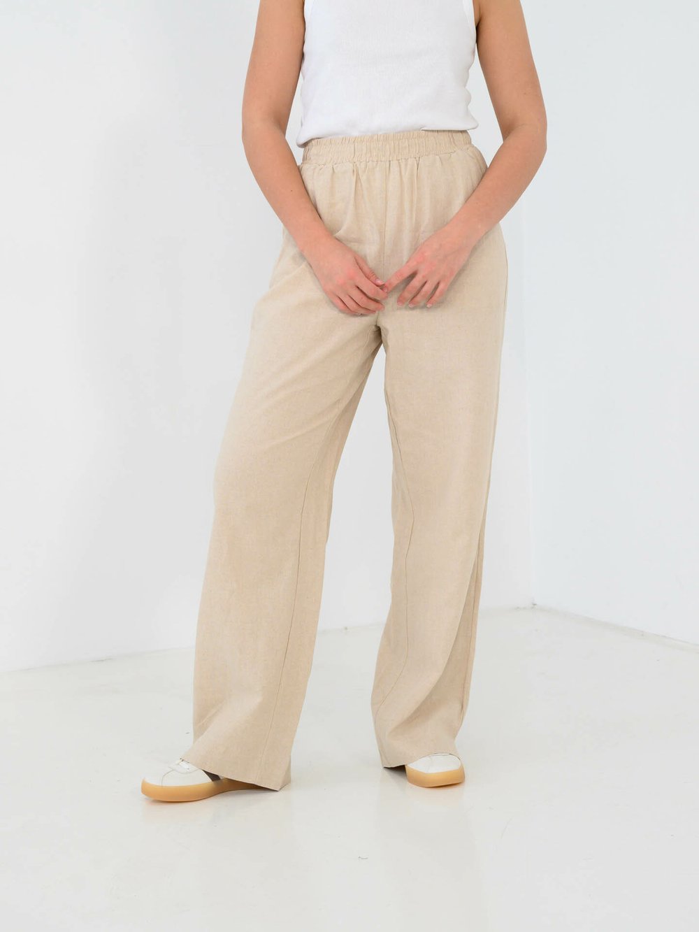 Y.A.S Flaxy HMW Linen Pants - Beige | Getinspired.no