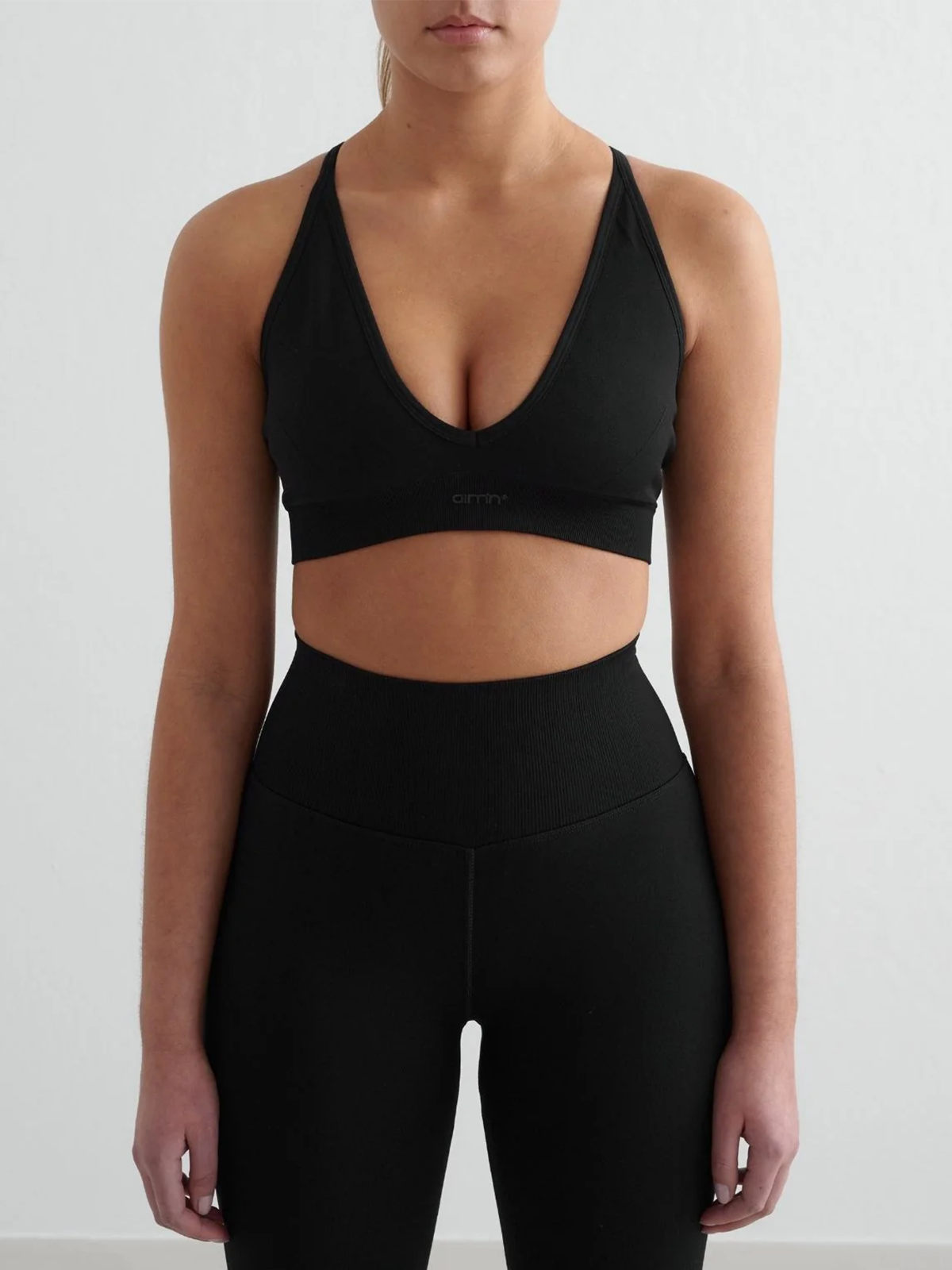 Aim'n Shape Seamless Cross Back Bra Black
