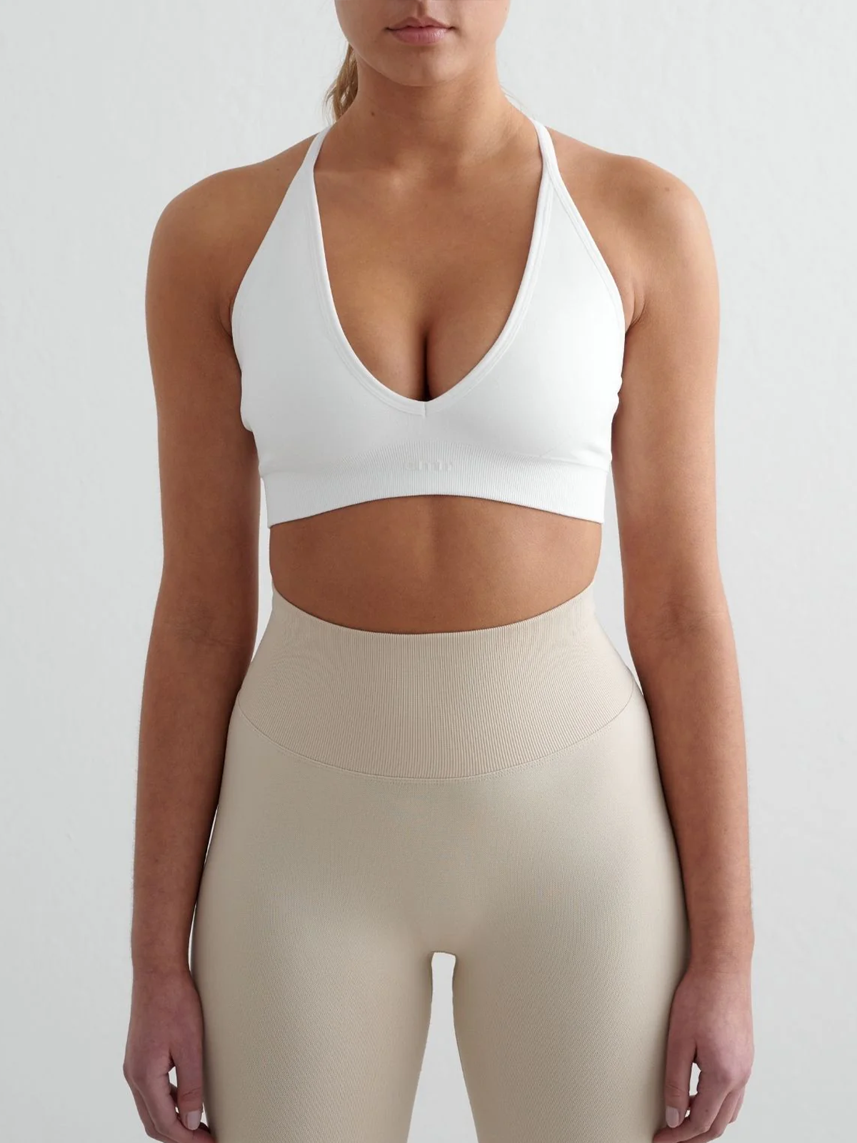Aim'n Shape Seamless Cross Back Bra White