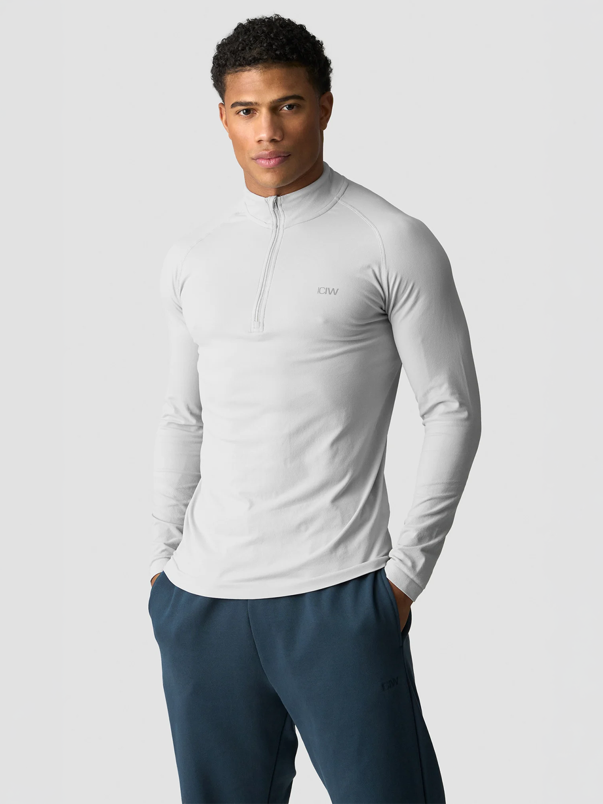 ICIW Essential Seamless 1/4 Zip Long Sleeve Light Grey
