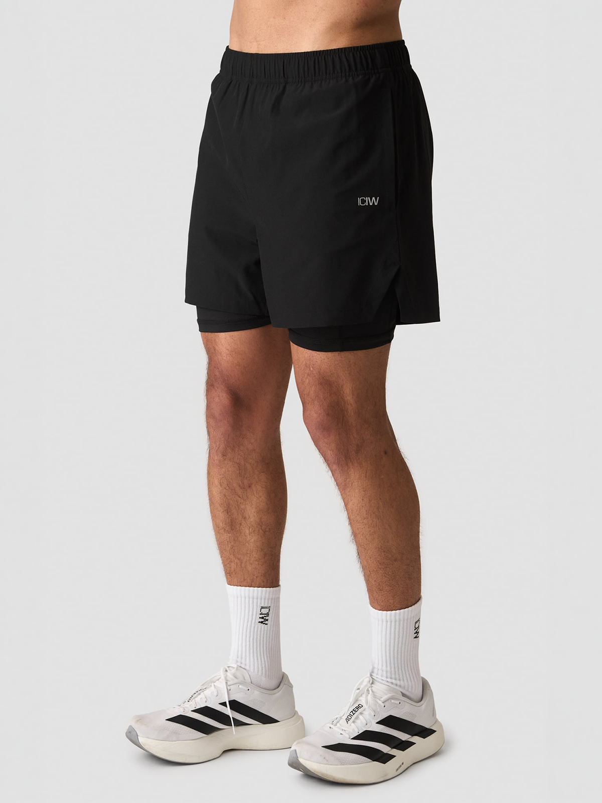 ICIW Essential Cardio 2-in1 5" Shorts Black