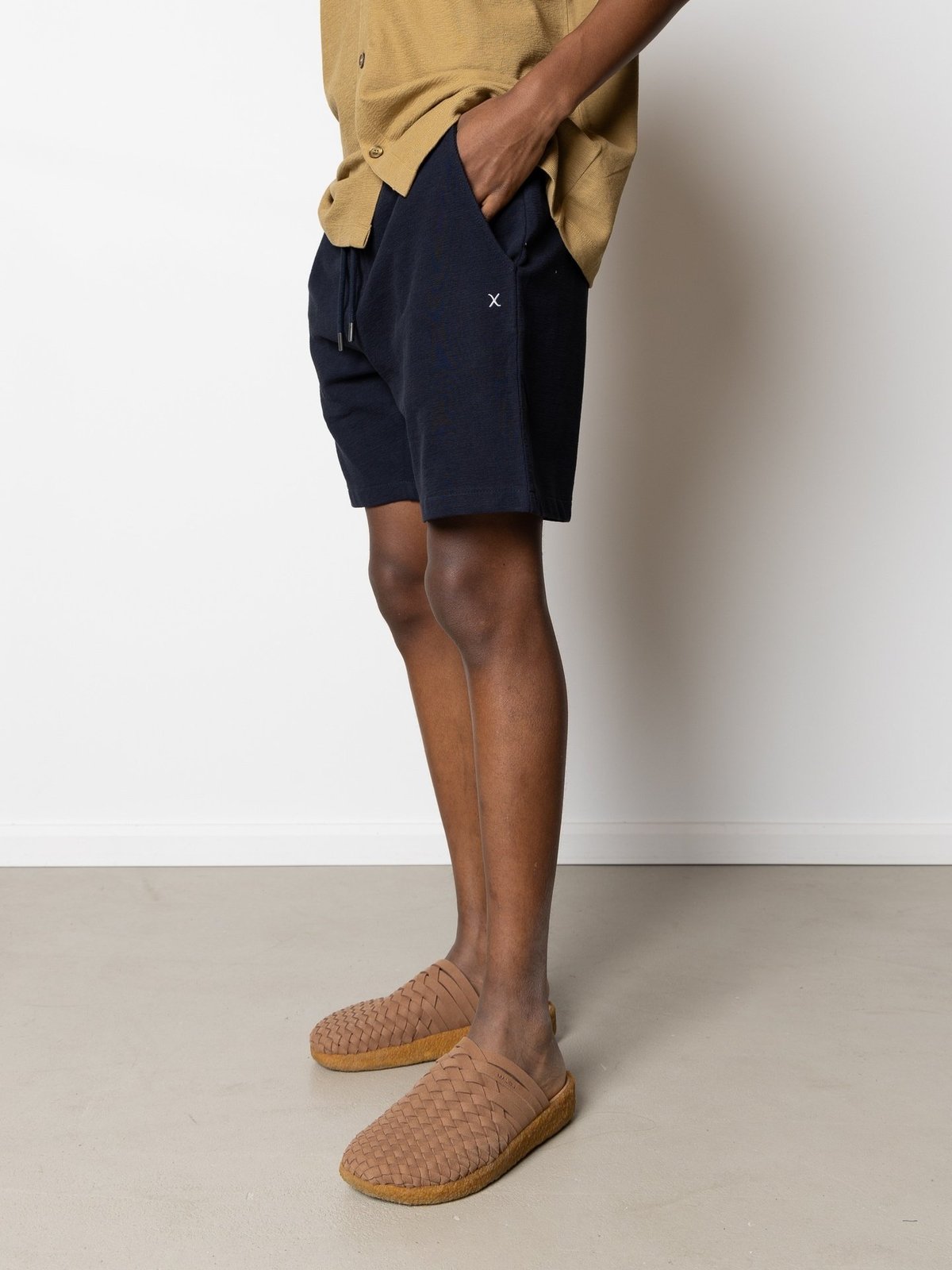 CLEAN CUT COPENHAGEN Calton Structured Shorts Dark Navy