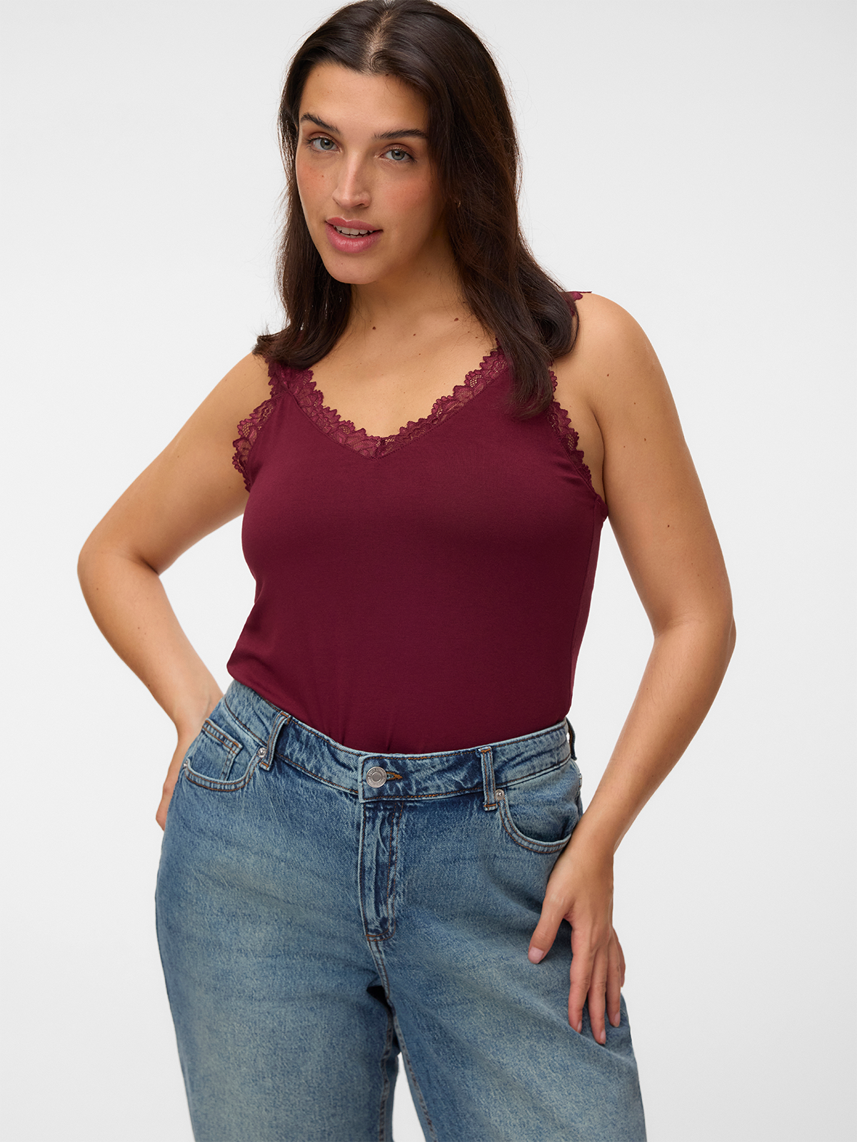 Vero Moda Curve Rosa Short Sleeve Top Windsor Wine
