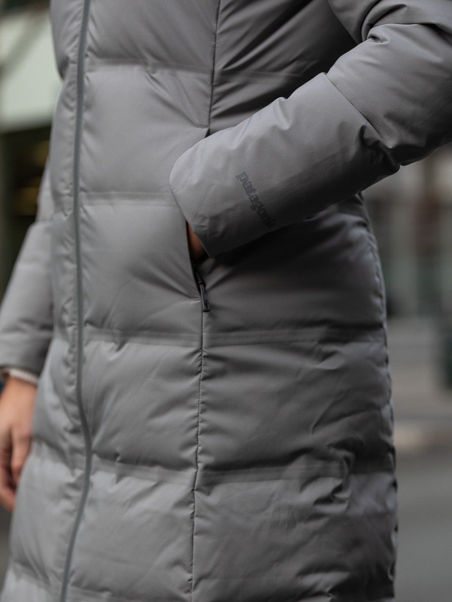 Patagonia W Jackson Glacier Parka Feather Grey