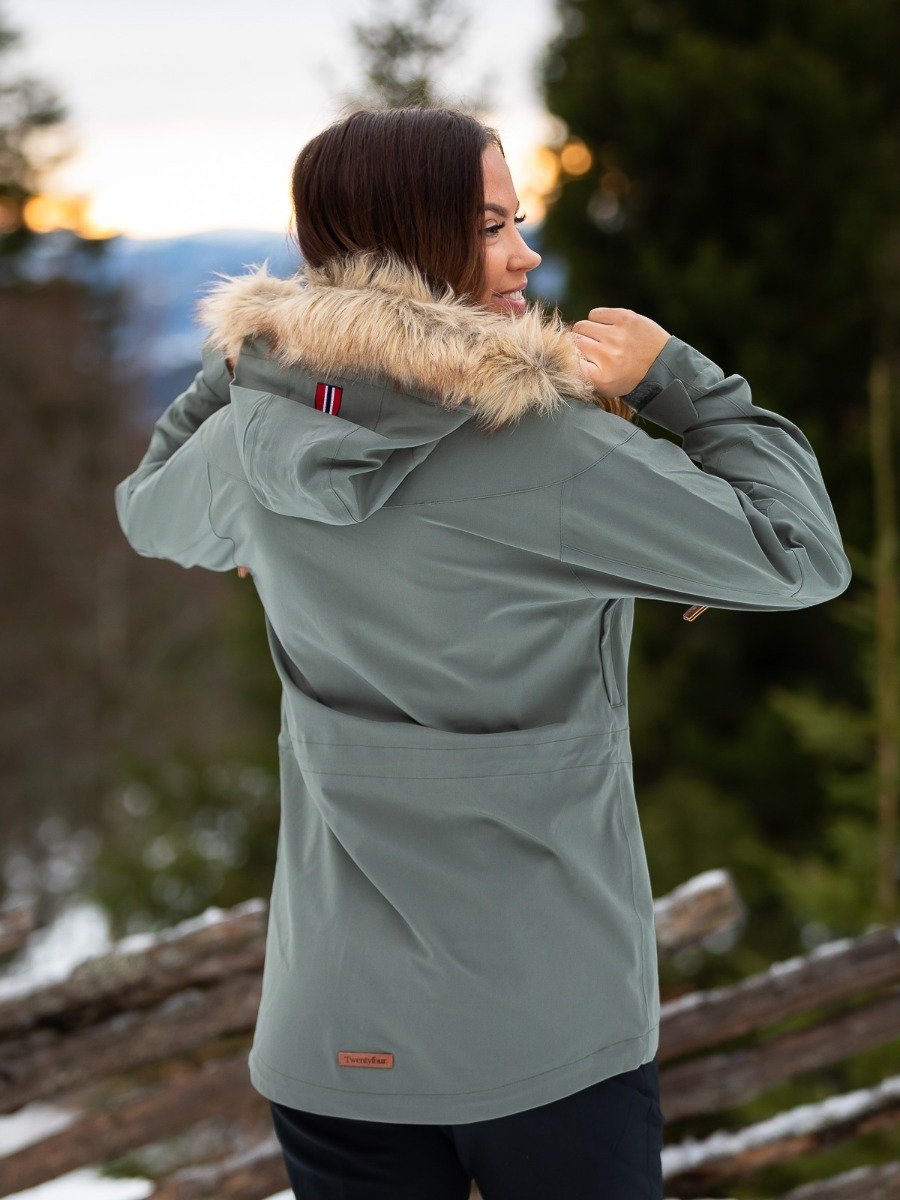 Twentyfour Finse 2-lags Jakke Mattgrønn