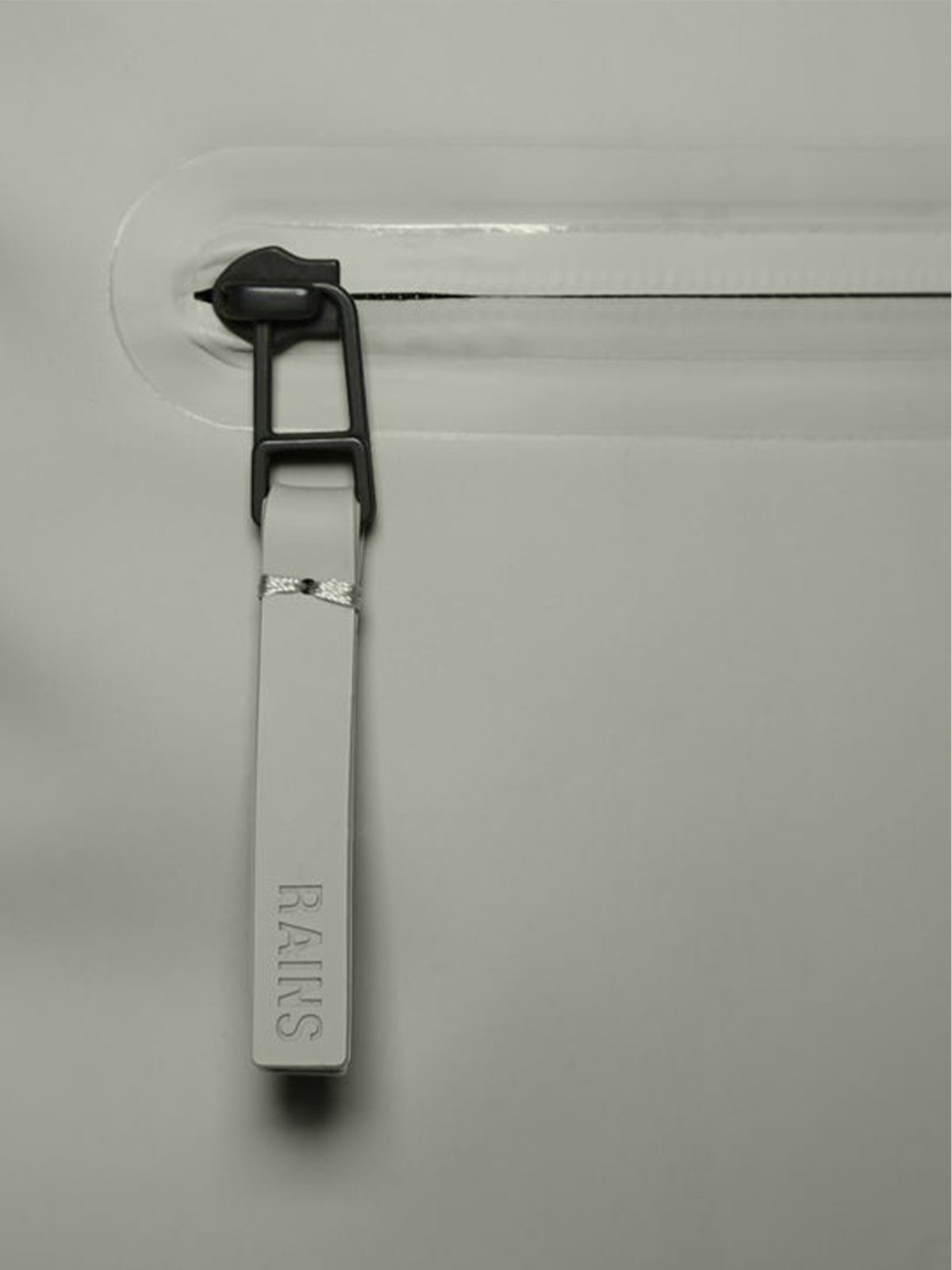 Rains Rolltop Rucksack Cement