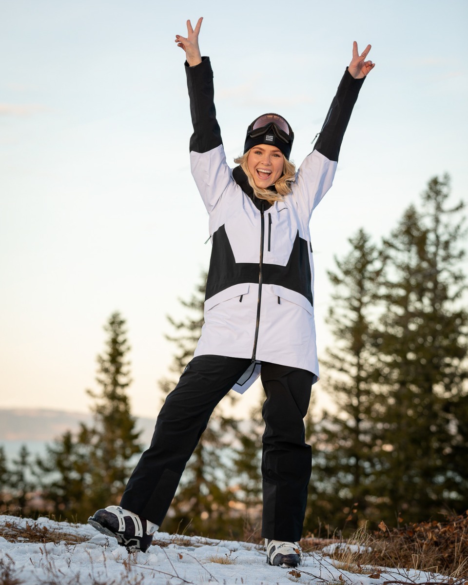 Peak Performance Volcan 3L Pants Black