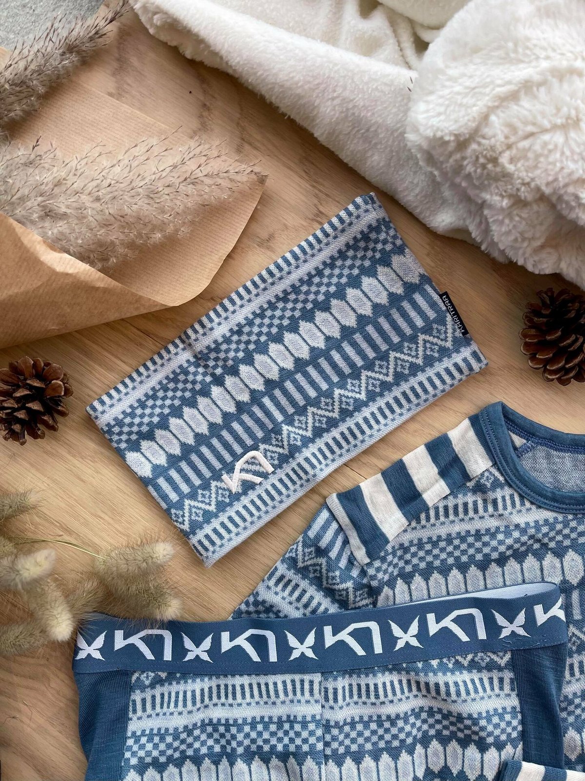 Kari Traa Åkle Headband Sail - Get Inspired Exclusive Collection